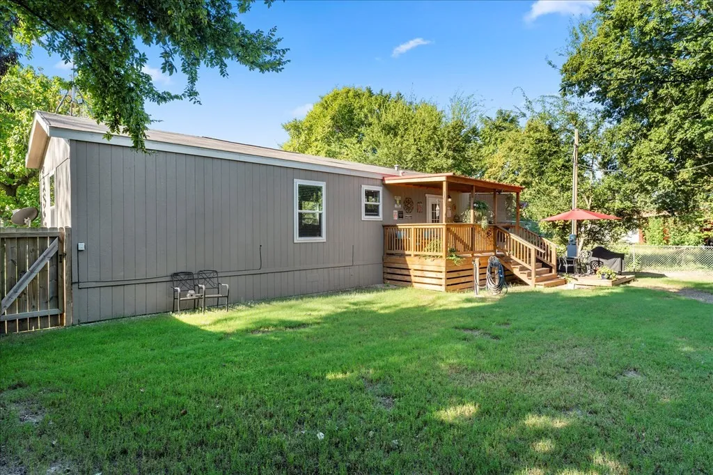 Manufactured Home For Sale in Henderson County , 1034 Pleasant Drive, Kemp, Texas 75143, 2 Bedroom, 2 Bathroom, Garage spaces, 840 Sqft, built in 2022, mls#21375000, Real Estate Agent in Kemp, Homes For Sale in Henderson county, Homes For Sale in Kemp, Realtor in Kemp Texas, Real Estate Brokerage Independent Realty Texas, Luminita Cordes Realtor