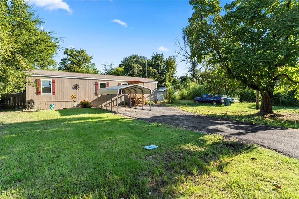 Manufactured Home For Sale in Henderson County , 1034 Pleasant Drive, Kemp, Texas 75143, 2 Bedroom, 2 Bathroom, Garage spaces, 840 Sqft, built in 2022, mls#21375000, Real Estate Agent in Kemp, Homes For Sale in Henderson county, Homes For Sale in Kemp, Realtor in Kemp Texas, Real Estate Brokerage Independent Realty Texas, Luminita Cordes Realtor