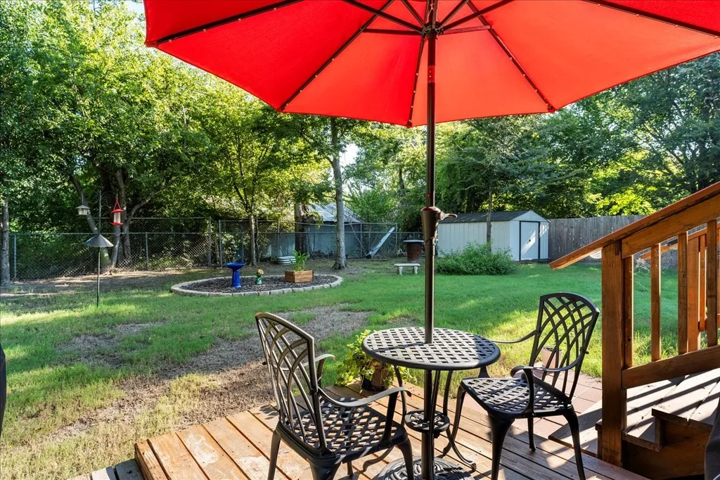 Manufactured Home For Sale in Henderson County , 1034 Pleasant Drive, Kemp, Texas 75143, 2 Bedroom, 2 Bathroom, Garage spaces, 840 Sqft, built in 2022, mls#21375000, Real Estate Agent in Kemp, Homes For Sale in Henderson county, Homes For Sale in Kemp, Realtor in Kemp Texas, Real Estate Brokerage Independent Realty Texas, Luminita Cordes Realtor