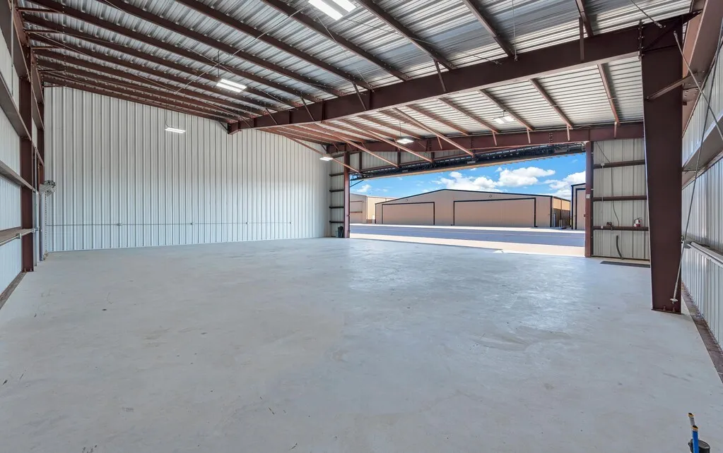 Private Hangar