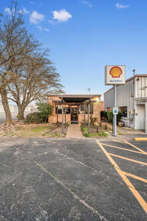 Industrial For Sale in Mc Lennan County , 27474 HWY 84-PH #18 Highway, Mc Gregor, Texas 76657, 0, 0, Garage spaces, 0 Sqft, built in 2021, mls#21371604, Real Estate Agent in Mc Gregor, Homes For Sale in Mc Lennan county, Homes For Sale in Mc Gregor, Realtor in Mc Gregor Texas, Real Estate Brokerage Independent Realty Texas, Luminita Cordes Realtor