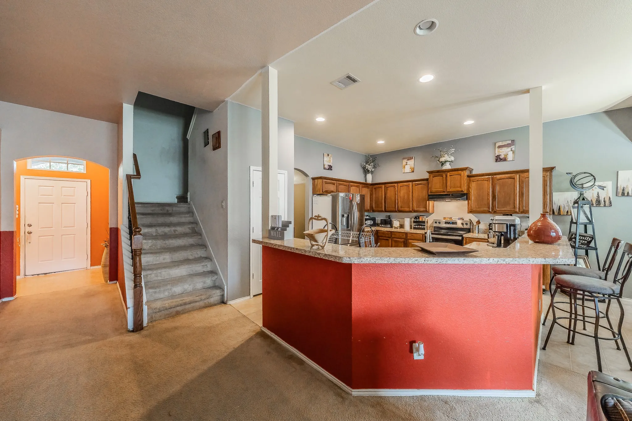 Single Family Residence For Sale in Tarrant County , 2017 Graham Ranch Road, Fort Worth, Texas 76134, 3 Bedroom, 3 Bathroom, 2 Garage spaces, 2,111 Sqft, built in 2010, mls#21372941, Real Estate Agent in Fort Worth, Homes For Sale in Tarrant county, Homes For Sale in Fort Worth, Realtor in Fort Worth Texas, Real Estate Brokerage Independent Realty Texas, Luminita Cordes Realtor