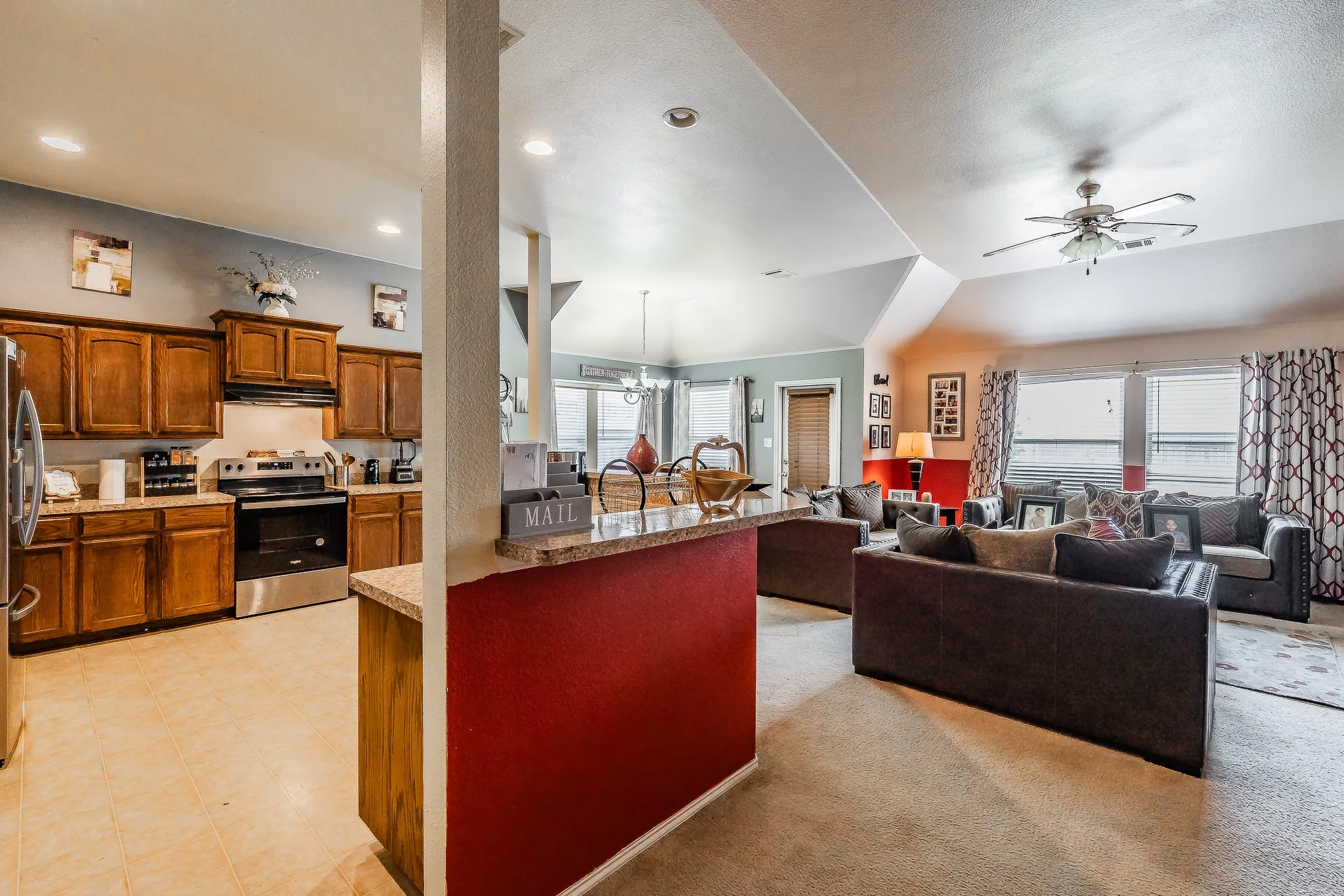 Single Family Residence For Sale in Tarrant County , 2017 Graham Ranch Road, Fort Worth, Texas 76134, 3 Bedroom, 3 Bathroom, 2 Garage spaces, 2,111 Sqft, built in 2010, mls#21372941, Real Estate Agent in Fort Worth, Homes For Sale in Tarrant county, Homes For Sale in Fort Worth, Realtor in Fort Worth Texas, Real Estate Brokerage Independent Realty Texas, Luminita Cordes Realtor