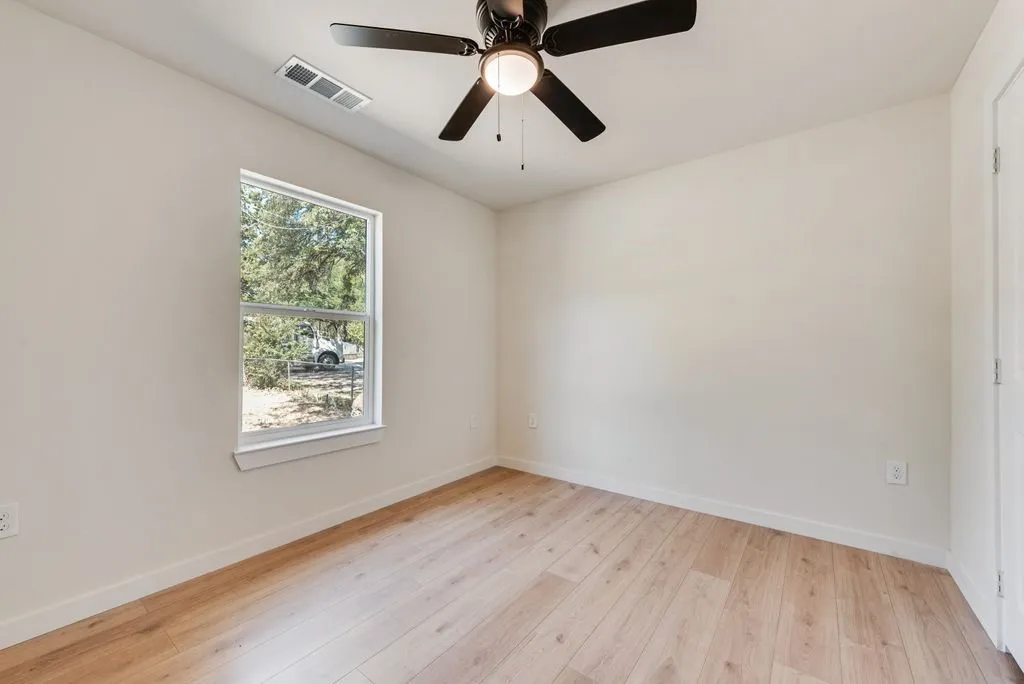 Single Family Residence For Sale in Tarrant County , 312 Calgary Road, Azle, Texas 76020, 4 Bedroom, 2 Bathroom, 2 Garage spaces, 1,734 Sqft, built in 2026, mls#21375036, Real Estate Agent in Azle, Homes For Sale in Tarrant county, Homes For Sale in Azle, Realtor in Azle Texas, Real Estate Brokerage Independent Realty Texas, Luminita Cordes Realtor