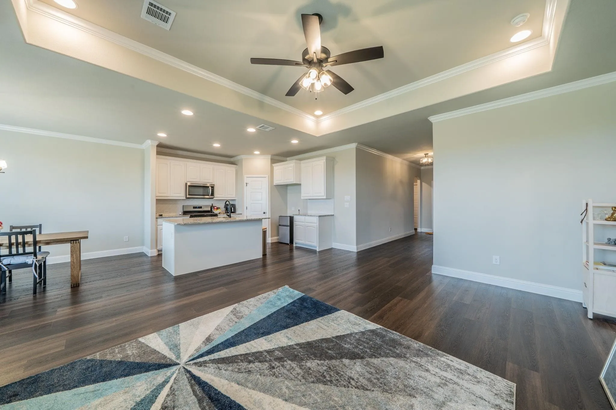Single Family Residence For Rent in Johnson County , 1057 Nighthawk Trail, Alvarado, Texas 76009, 3 Bedroom, 2 Bathroom, 2 Garage spaces, 1,803 Sqft, built in 2024, mls#21375044, Real Estate Agent in Alvarado, Homes For Rent in Johnson county, Homes For Rent in Alvarado, Realtor in Alvarado Texas, Real Estate Brokerage Independent Realty Texas, Luminita Cordes Realtor