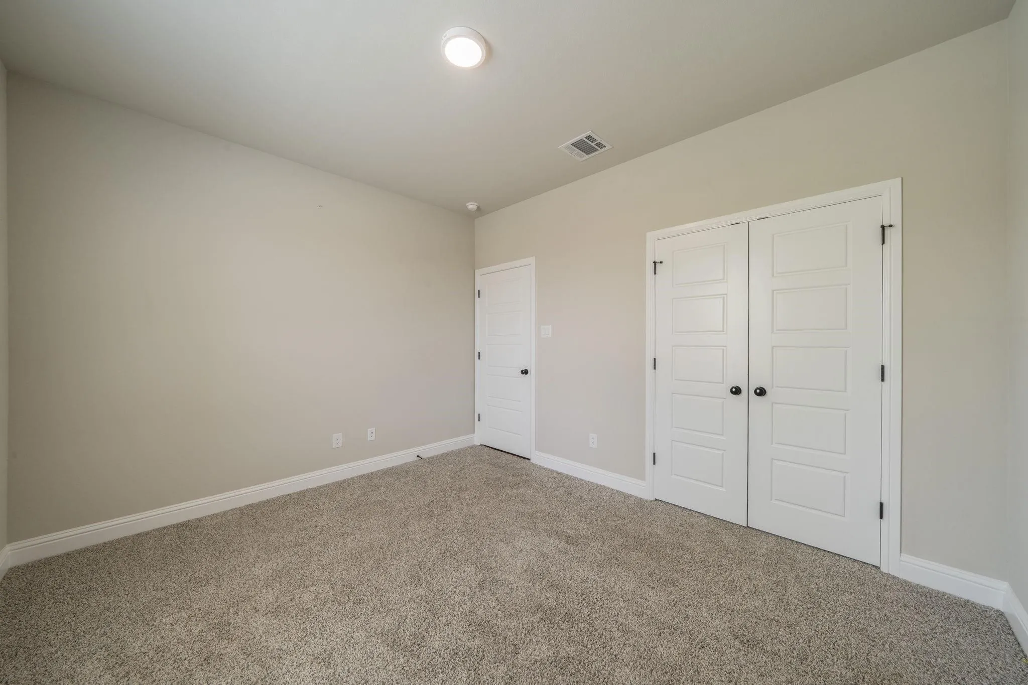 Single Family Residence For Rent in Johnson County , 1057 Nighthawk Trail, Alvarado, Texas 76009, 3 Bedroom, 2 Bathroom, 2 Garage spaces, 1,803 Sqft, built in 2024, mls#21375044, Real Estate Agent in Alvarado, Homes For Rent in Johnson county, Homes For Rent in Alvarado, Realtor in Alvarado Texas, Real Estate Brokerage Independent Realty Texas, Luminita Cordes Realtor