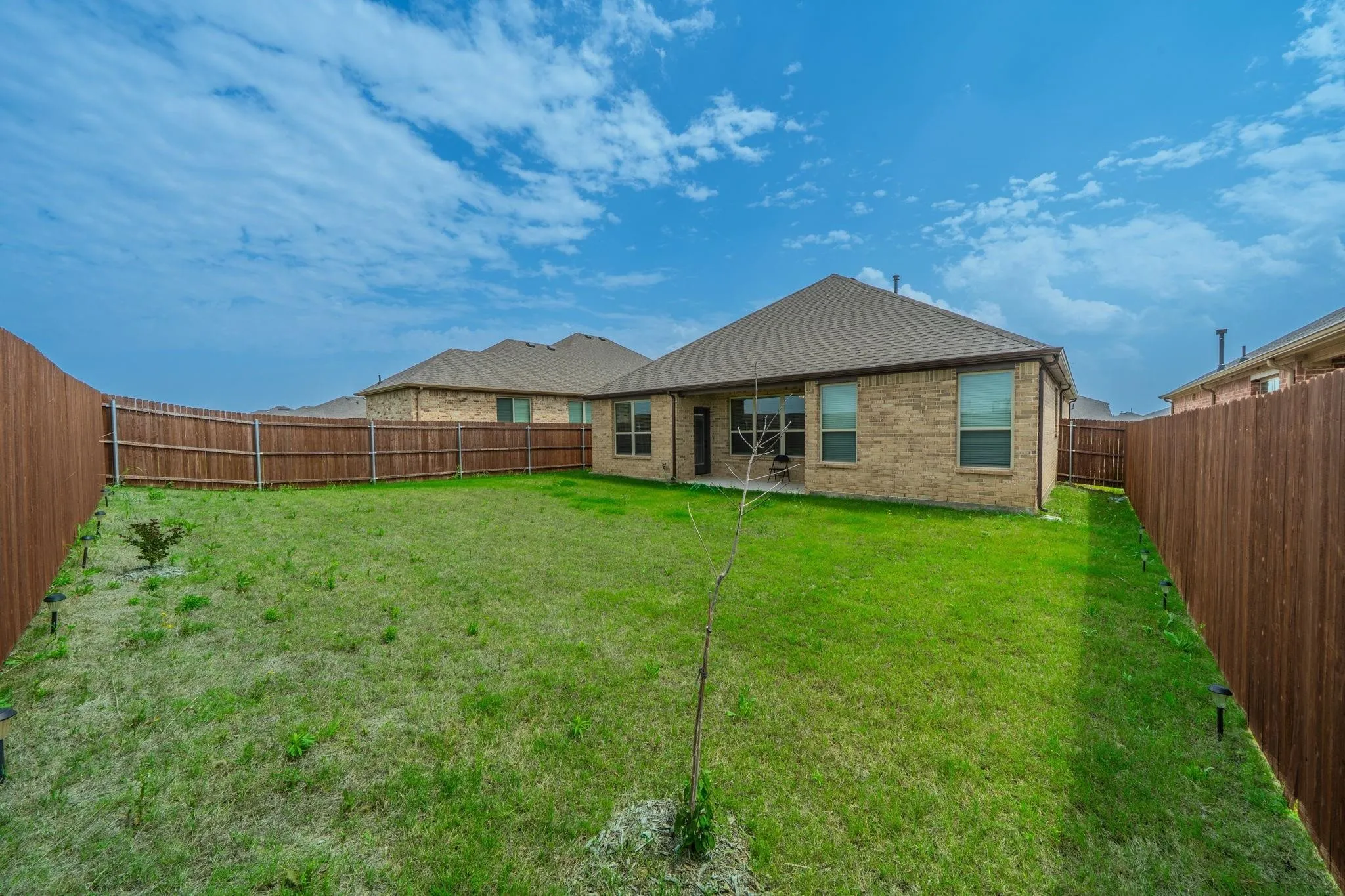 Single Family Residence For Rent in Johnson County , 1057 Nighthawk Trail, Alvarado, Texas 76009, 3 Bedroom, 2 Bathroom, 2 Garage spaces, 1,803 Sqft, built in 2024, mls#21375044, Real Estate Agent in Alvarado, Homes For Rent in Johnson county, Homes For Rent in Alvarado, Realtor in Alvarado Texas, Real Estate Brokerage Independent Realty Texas, Luminita Cordes Realtor