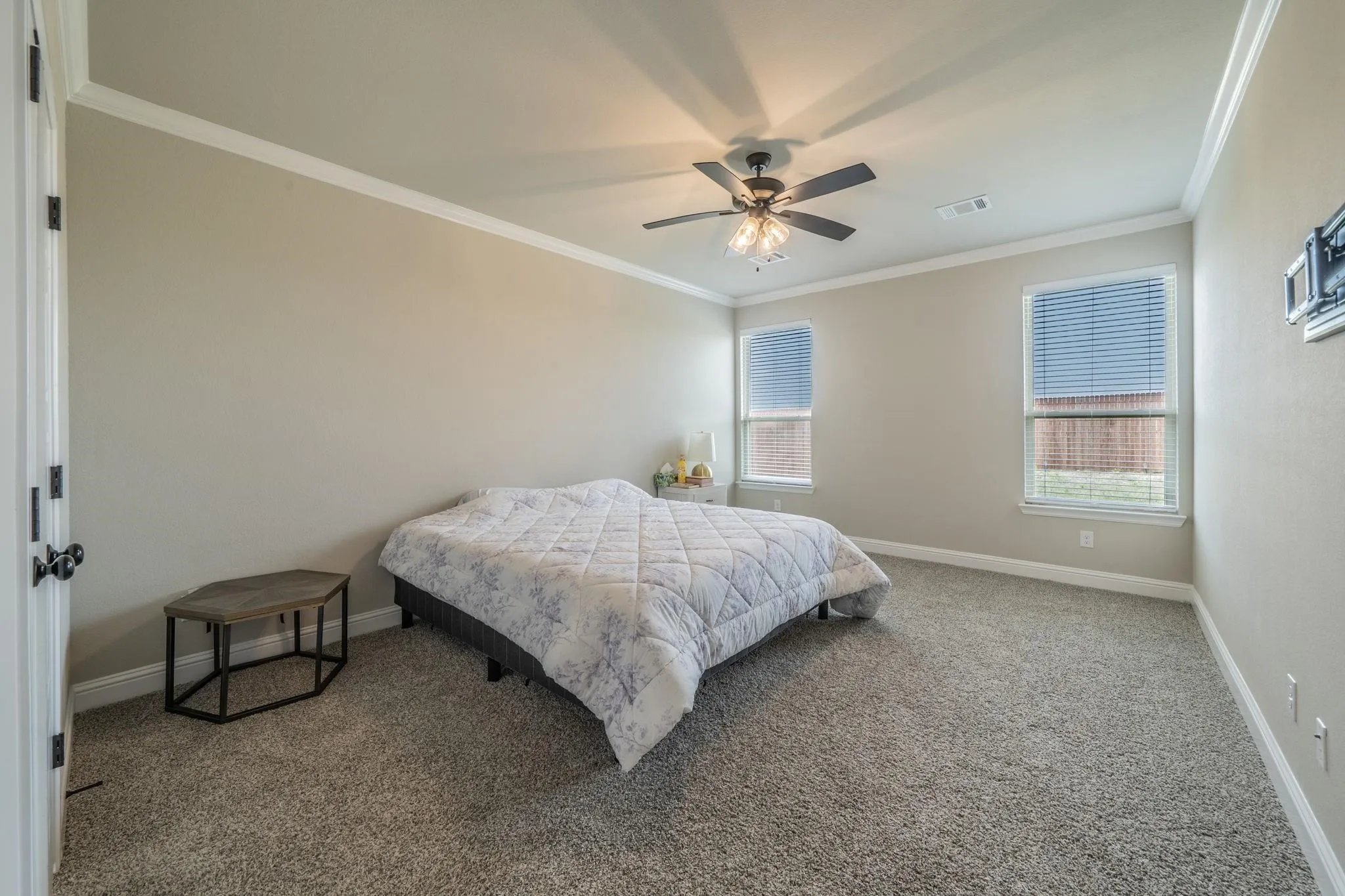 Single Family Residence For Rent in Johnson County , 1057 Nighthawk Trail, Alvarado, Texas 76009, 3 Bedroom, 2 Bathroom, 2 Garage spaces, 1,803 Sqft, built in 2024, mls#21375044, Real Estate Agent in Alvarado, Homes For Rent in Johnson county, Homes For Rent in Alvarado, Realtor in Alvarado Texas, Real Estate Brokerage Independent Realty Texas, Luminita Cordes Realtor