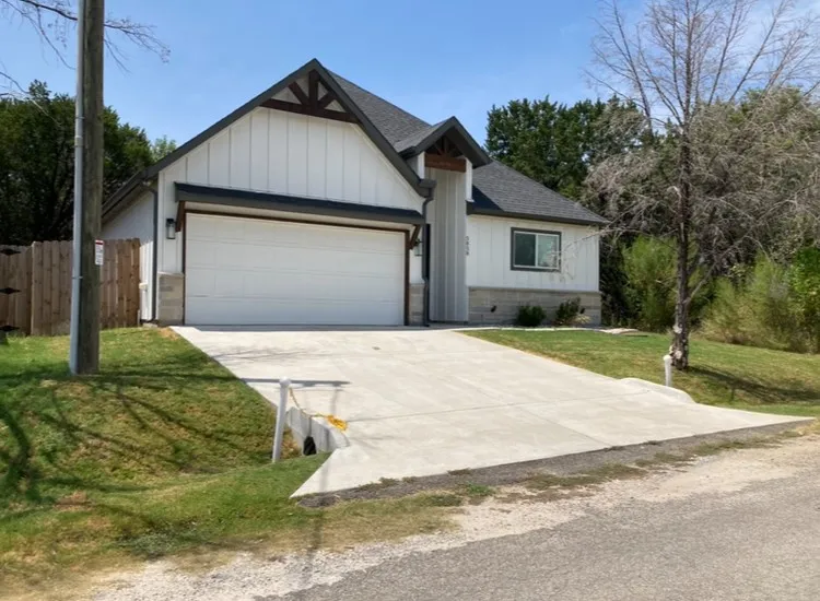 2 car garage
