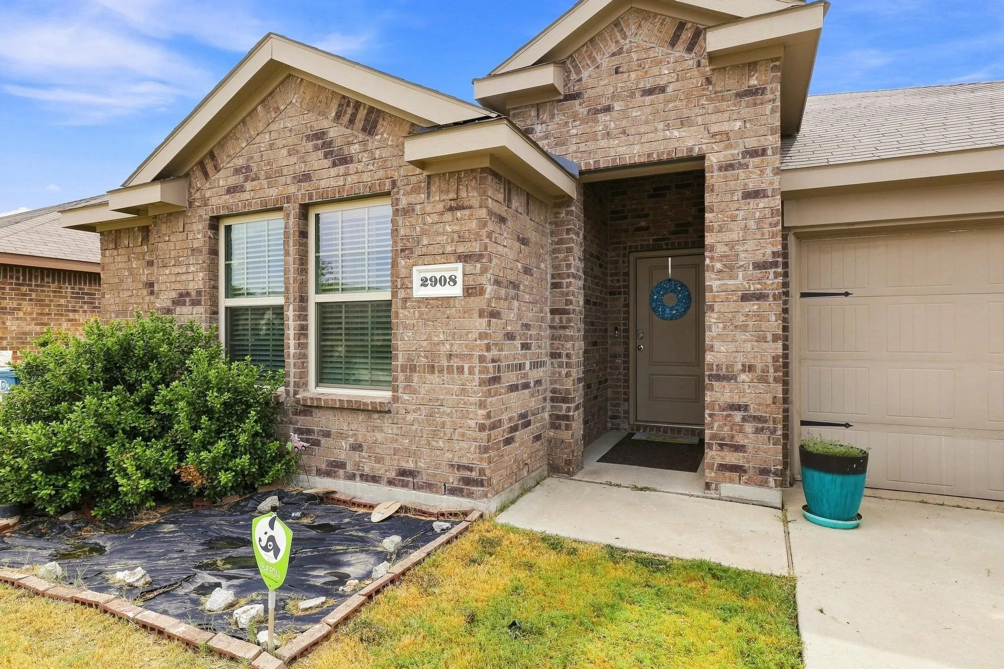 Single Family Residence For Sale in Denton County , 2908 Royal Acres, Denton, Texas 76209, 4 Bedroom, 2 Bathroom, 2 Garage spaces, 1,701 Sqft, built in 2021, mls#21373983, Real Estate Agent in Denton, Homes For Sale in Denton county, Homes For Sale in Denton, Realtor in Denton Texas, Real Estate Brokerage Independent Realty Texas, Luminita Cordes Realtor
