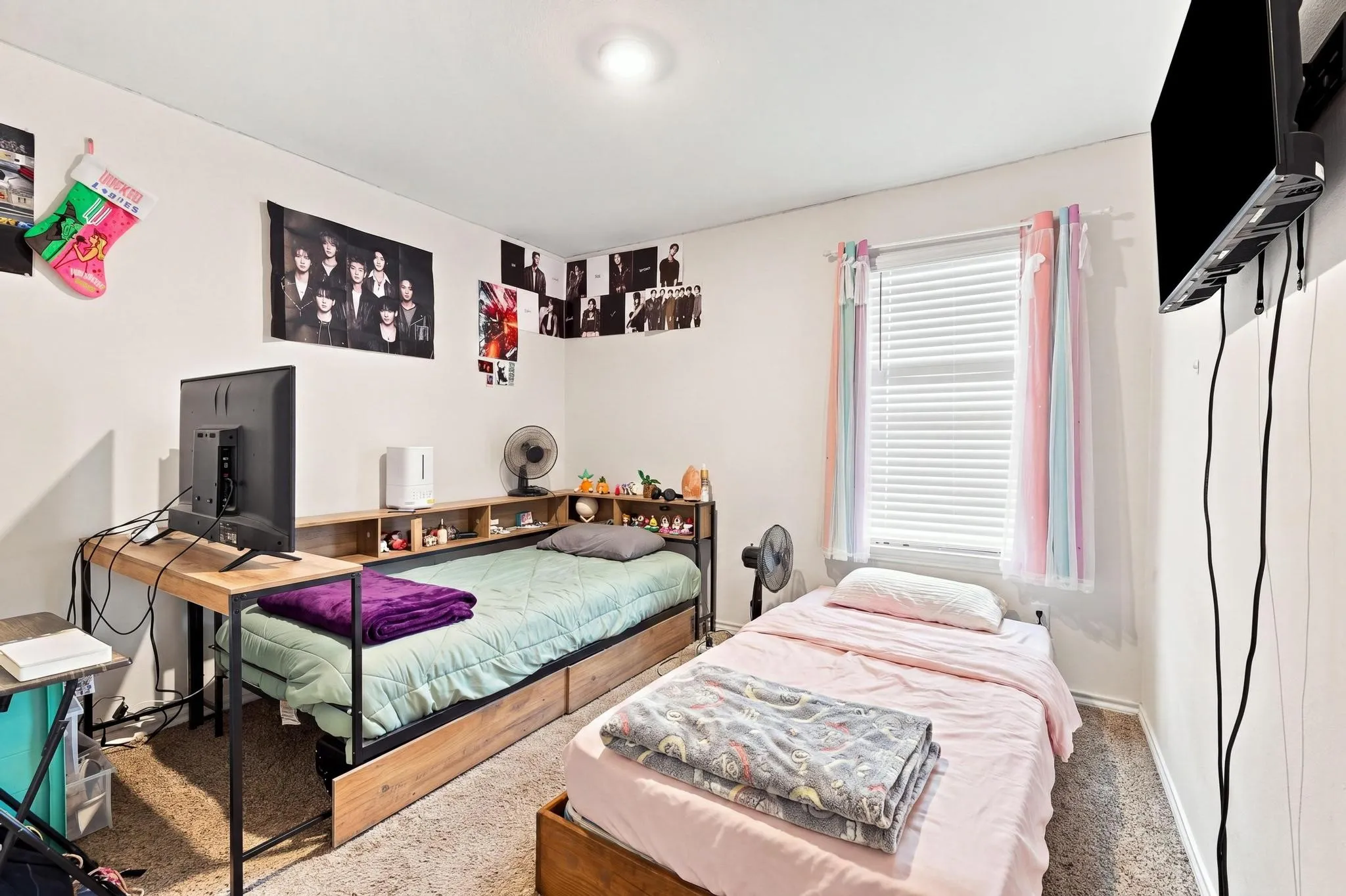 Single Family Residence For Sale in Denton County , 2908 Royal Acres, Denton, Texas 76209, 4 Bedroom, 2 Bathroom, 2 Garage spaces, 1,701 Sqft, built in 2021, mls#21373983, Real Estate Agent in Denton, Homes For Sale in Denton county, Homes For Sale in Denton, Realtor in Denton Texas, Real Estate Brokerage Independent Realty Texas, Luminita Cordes Realtor
