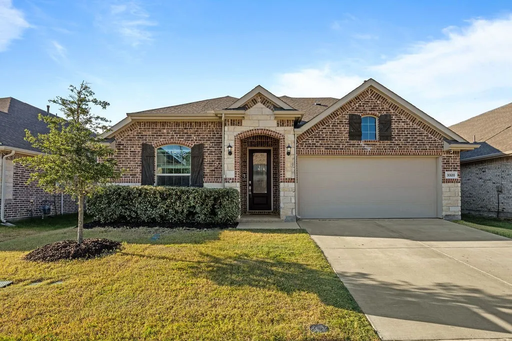 Single Family Residence For Sale in Collin County , 3320 Prairie Place, Mc Kinney, Texas 75071, 4 Bedroom, 4 Bathroom, 2 Garage spaces, 2,506 Sqft, built in 2021, mls#21369764, Real Estate Agent in Mc Kinney, Homes For Sale in Collin county, Homes For Sale in Mc Kinney, Realtor in Mc Kinney Texas, Real Estate Brokerage Independent Realty Texas, Luminita Cordes Realtor