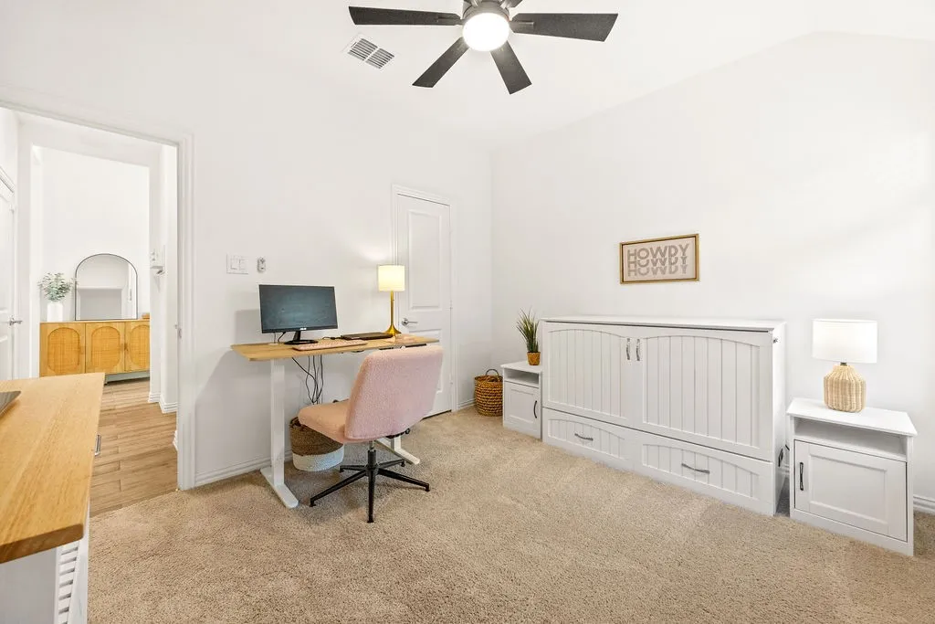 Single Family Residence For Sale in Collin County , 3320 Prairie Place, Mc Kinney, Texas 75071, 4 Bedroom, 4 Bathroom, 2 Garage spaces, 2,506 Sqft, built in 2021, mls#21369764, Real Estate Agent in Mc Kinney, Homes For Sale in Collin county, Homes For Sale in Mc Kinney, Realtor in Mc Kinney Texas, Real Estate Brokerage Independent Realty Texas, Luminita Cordes Realtor