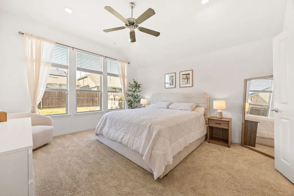 Single Family Residence For Sale in Collin County , 3320 Prairie Place, Mc Kinney, Texas 75071, 4 Bedroom, 4 Bathroom, 2 Garage spaces, 2,506 Sqft, built in 2021, mls#21369764, Real Estate Agent in Mc Kinney, Homes For Sale in Collin county, Homes For Sale in Mc Kinney, Realtor in Mc Kinney Texas, Real Estate Brokerage Independent Realty Texas, Luminita Cordes Realtor