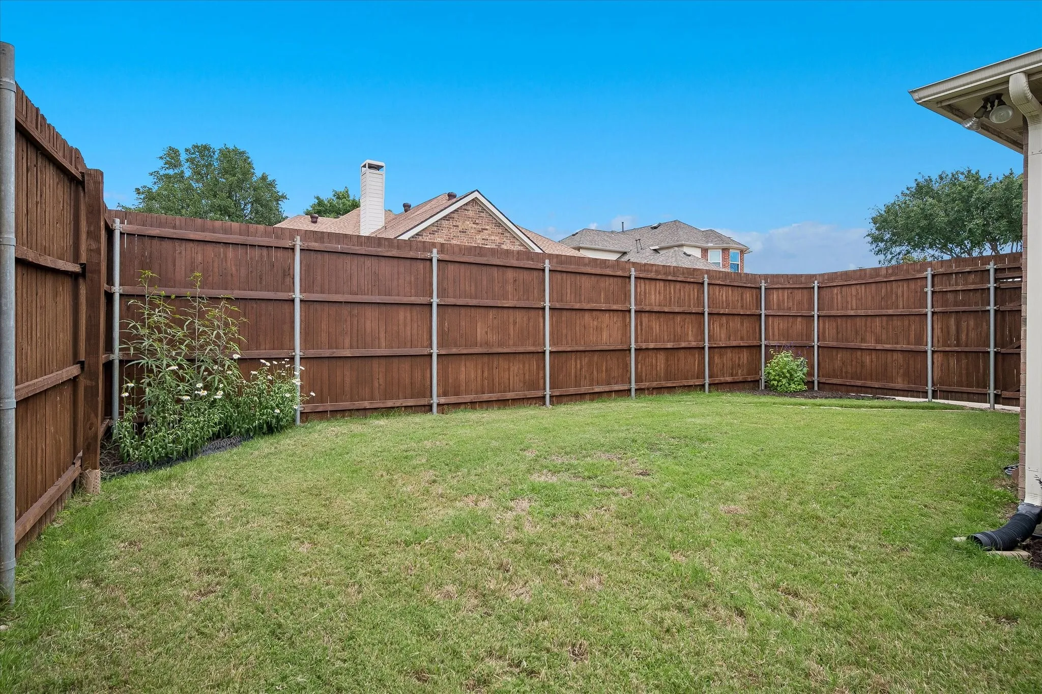 Single Family Residence For Sale in Collin County , 2209 Windy Ridge Court, Plano, Texas 75025, 5 Bedroom, 5 Bathroom, 2 Garage spaces, 3,698 Sqft, built in 1999, mls#21375053, Real Estate Agent in Plano, Homes For Sale in Collin county, Homes For Sale in Plano, Realtor in Plano Texas, Real Estate Brokerage Independent Realty Texas, Luminita Cordes Realtor