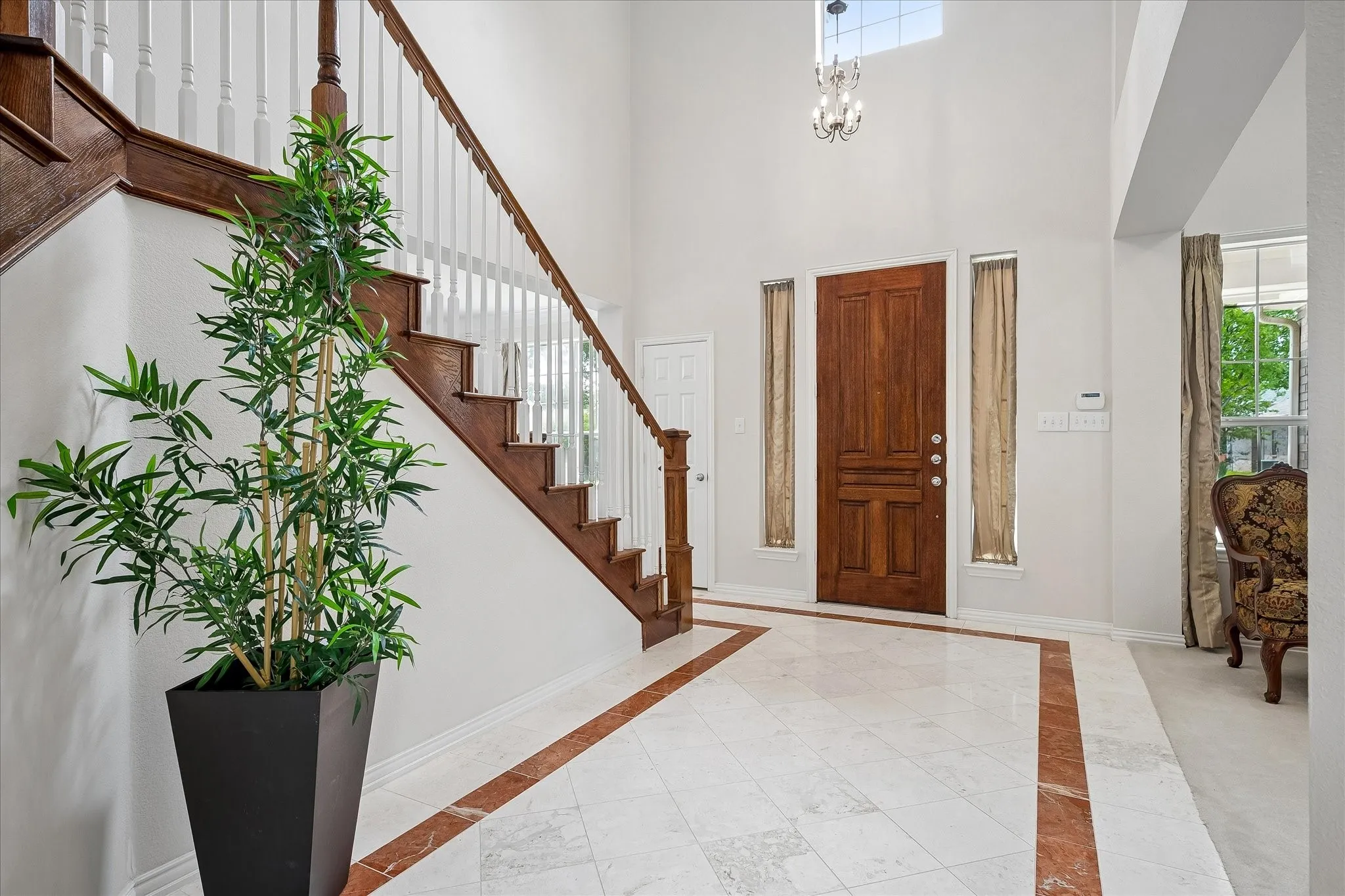 Single Family Residence For Sale in Collin County , 2209 Windy Ridge Court, Plano, Texas 75025, 5 Bedroom, 5 Bathroom, 2 Garage spaces, 3,698 Sqft, built in 1999, mls#21375053, Real Estate Agent in Plano, Homes For Sale in Collin county, Homes For Sale in Plano, Realtor in Plano Texas, Real Estate Brokerage Independent Realty Texas, Luminita Cordes Realtor