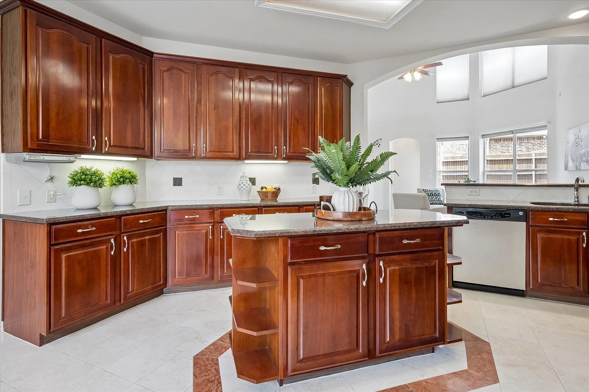 Single Family Residence For Sale in Collin County , 2209 Windy Ridge Court, Plano, Texas 75025, 5 Bedroom, 5 Bathroom, 2 Garage spaces, 3,698 Sqft, built in 1999, mls#21375053, Real Estate Agent in Plano, Homes For Sale in Collin county, Homes For Sale in Plano, Realtor in Plano Texas, Real Estate Brokerage Independent Realty Texas, Luminita Cordes Realtor