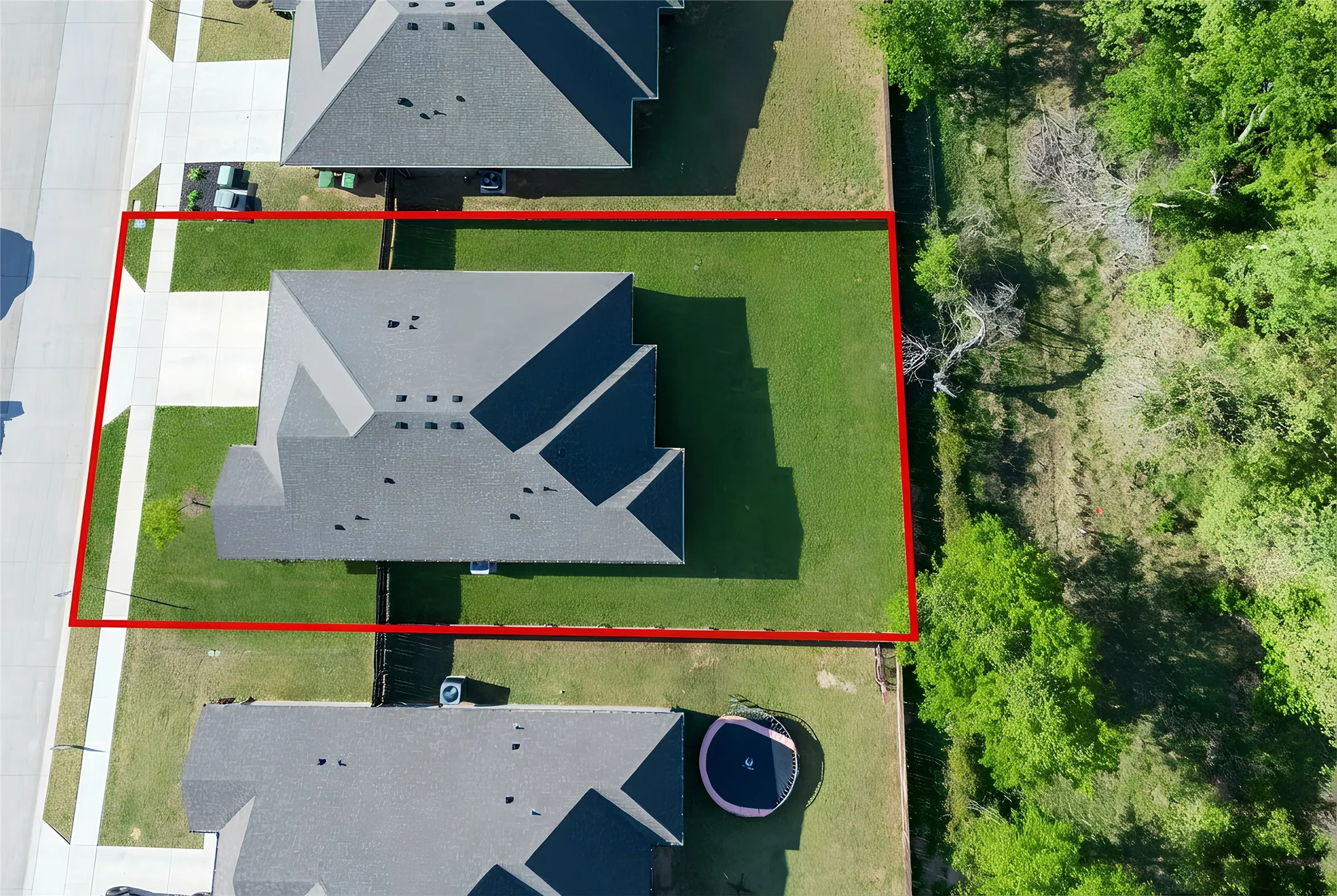Single Family Residence For Rent in Parker County , 405 Titus Drive, Springtown, Texas 76082, 3 Bedroom, 3 Bathroom, 2 Garage spaces, 1,648 Sqft, built in 2022, mls#21375009, Real Estate Agent in Springtown, Homes For Rent in Parker county, Homes For Rent in Springtown, Realtor in Springtown Texas, Real Estate Brokerage Independent Realty Texas, Luminita Cordes Realtor