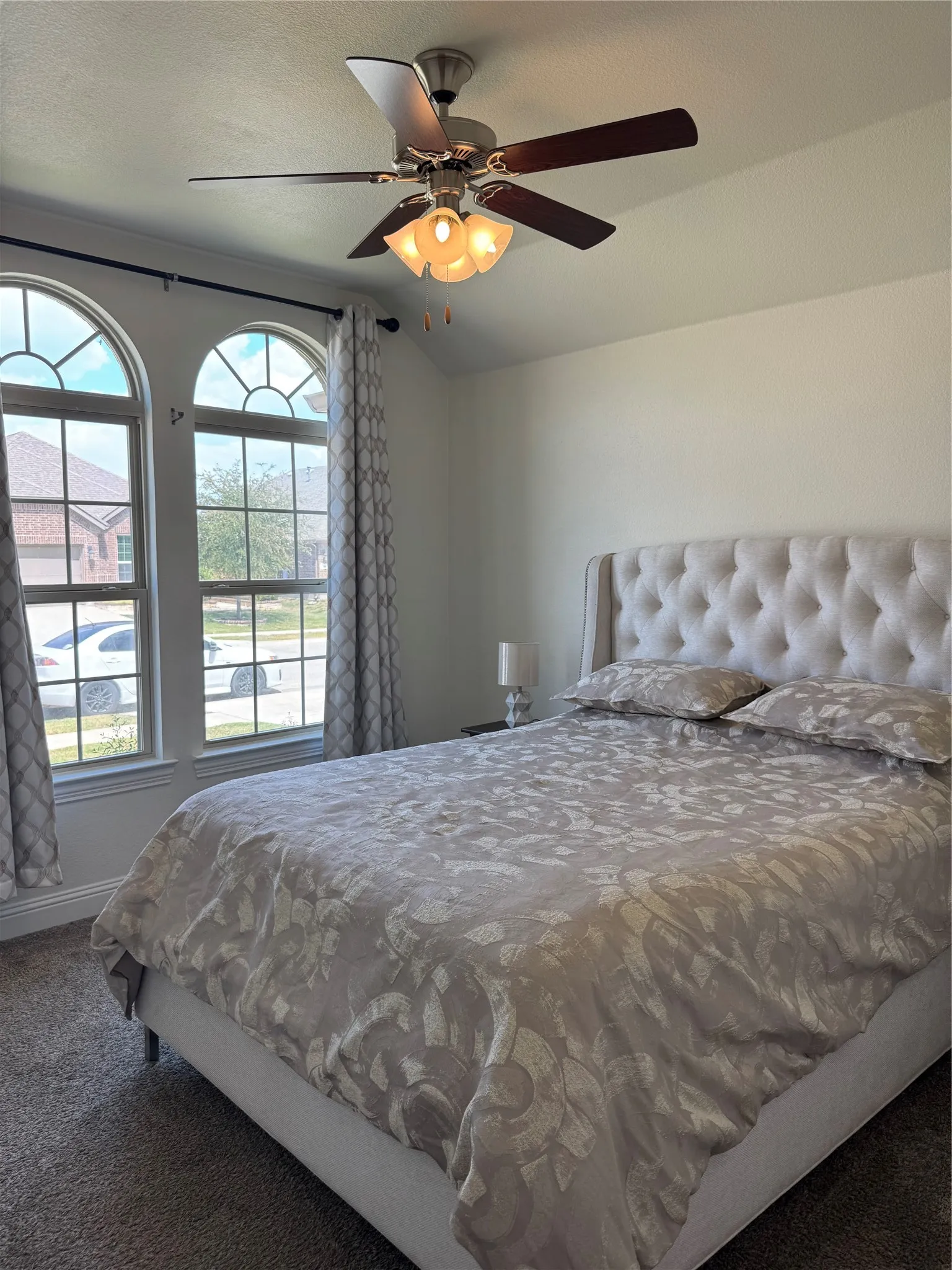 Single Family Residence For Rent in Denton County , 10920 Blaze Street, Aubrey, Texas 76227, 3 Bedroom, 2 Bathroom, 2 Garage spaces, 1,691 Sqft, built in 2018, mls#21374532, Real Estate Agent in Aubrey, Homes For Rent in Denton county, Homes For Rent in Aubrey, Realtor in Aubrey Texas, Real Estate Brokerage Independent Realty Texas, Luminita Cordes Realtor