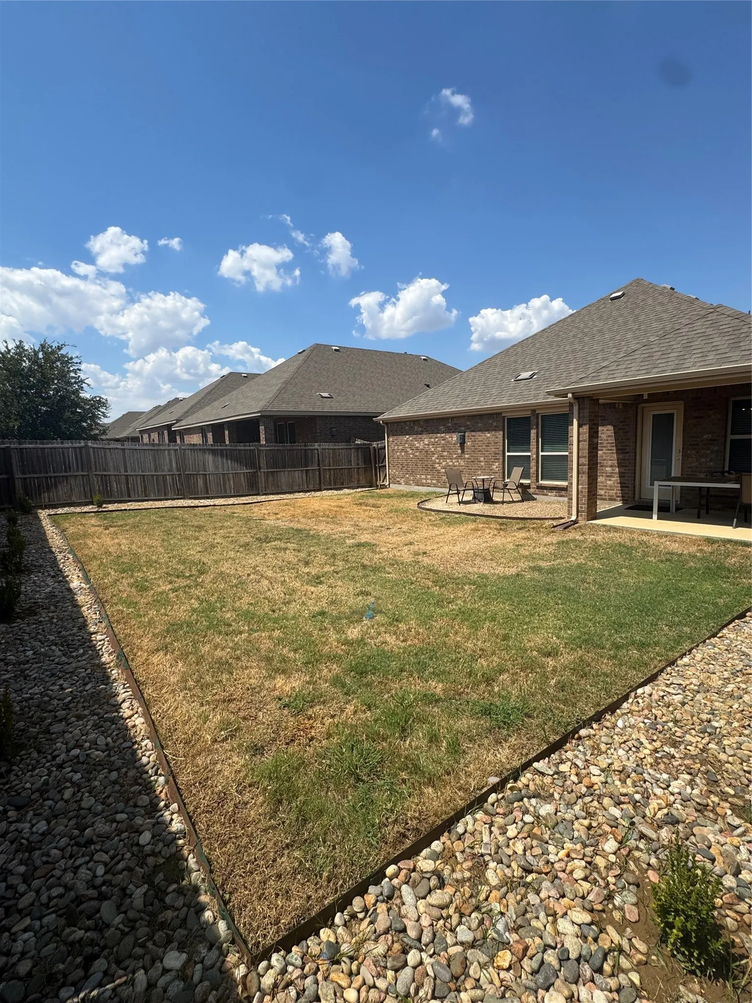 Single Family Residence For Rent in Denton County , 10920 Blaze Street, Aubrey, Texas 76227, 3 Bedroom, 2 Bathroom, 2 Garage spaces, 1,691 Sqft, built in 2018, mls#21374532, Real Estate Agent in Aubrey, Homes For Rent in Denton county, Homes For Rent in Aubrey, Realtor in Aubrey Texas, Real Estate Brokerage Independent Realty Texas, Luminita Cordes Realtor