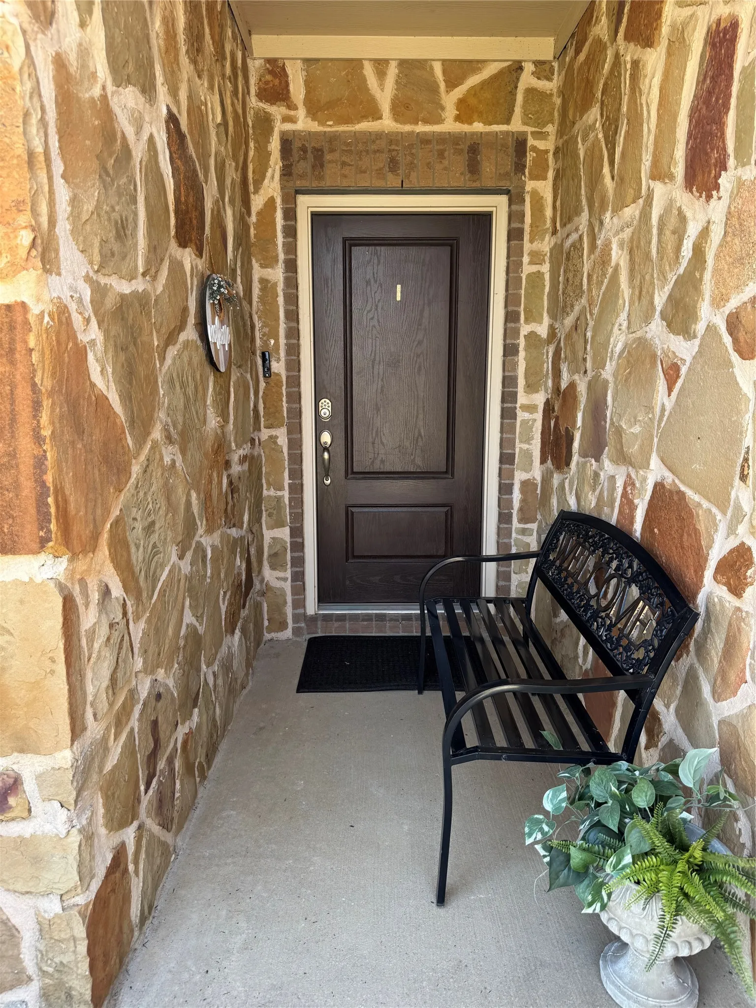 Single Family Residence For Rent in Denton County , 10920 Blaze Street, Aubrey, Texas 76227, 3 Bedroom, 2 Bathroom, 2 Garage spaces, 1,691 Sqft, built in 2018, mls#21374532, Real Estate Agent in Aubrey, Homes For Rent in Denton county, Homes For Rent in Aubrey, Realtor in Aubrey Texas, Real Estate Brokerage Independent Realty Texas, Luminita Cordes Realtor