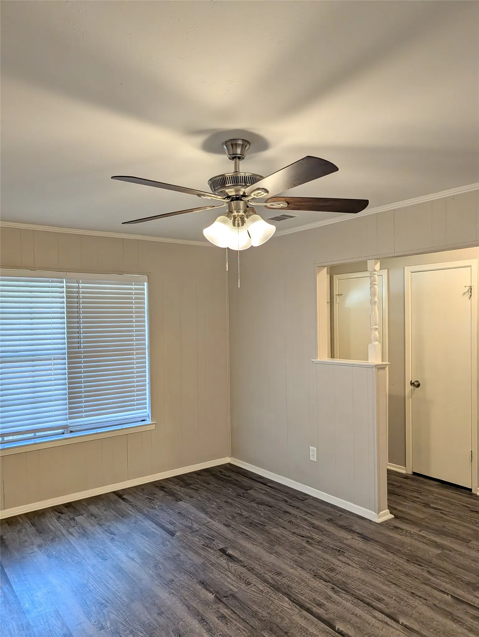 Single Family Residence For Rent in Tarrant County , 245 Rancho Drive, Saginaw, Texas 76179, 3 Bedroom, 2 Bathroom, Garage spaces, 1,740 Sqft, built in 1970, mls#21375063, Real Estate Agent in Saginaw, Homes For Rent in Tarrant county, Homes For Rent in Saginaw, Realtor in Saginaw Texas, Real Estate Brokerage Independent Realty Texas, Luminita Cordes Realtor