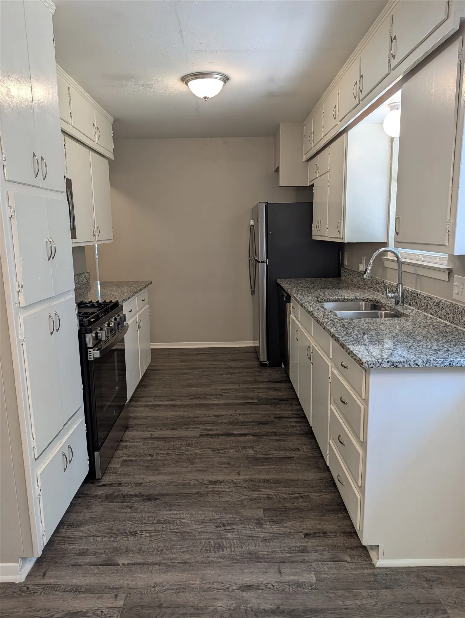Single Family Residence For Rent in Tarrant County , 245 Rancho Drive, Saginaw, Texas 76179, 3 Bedroom, 2 Bathroom, Garage spaces, 1,740 Sqft, built in 1970, mls#21375063, Real Estate Agent in Saginaw, Homes For Rent in Tarrant county, Homes For Rent in Saginaw, Realtor in Saginaw Texas, Real Estate Brokerage Independent Realty Texas, Luminita Cordes Realtor