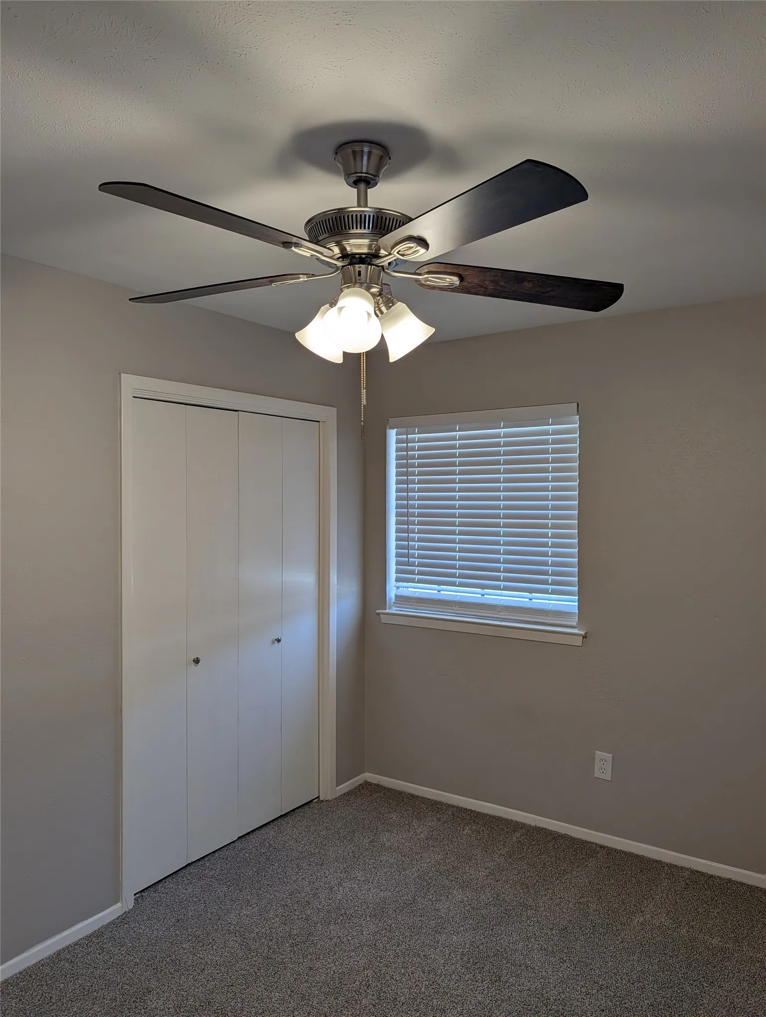 Single Family Residence For Rent in Tarrant County , 245 Rancho Drive, Saginaw, Texas 76179, 3 Bedroom, 2 Bathroom, Garage spaces, 1,740 Sqft, built in 1970, mls#21375063, Real Estate Agent in Saginaw, Homes For Rent in Tarrant county, Homes For Rent in Saginaw, Realtor in Saginaw Texas, Real Estate Brokerage Independent Realty Texas, Luminita Cordes Realtor