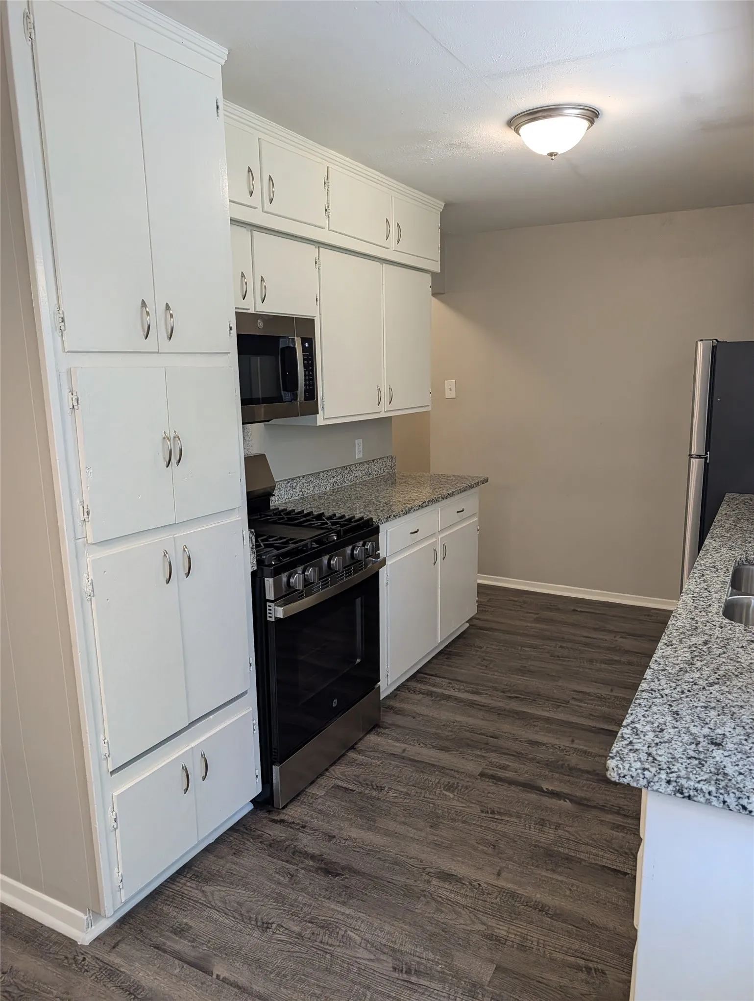 Single Family Residence For Rent in Tarrant County , 245 Rancho Drive, Saginaw, Texas 76179, 3 Bedroom, 2 Bathroom, Garage spaces, 1,740 Sqft, built in 1970, mls#21375063, Real Estate Agent in Saginaw, Homes For Rent in Tarrant county, Homes For Rent in Saginaw, Realtor in Saginaw Texas, Real Estate Brokerage Independent Realty Texas, Luminita Cordes Realtor