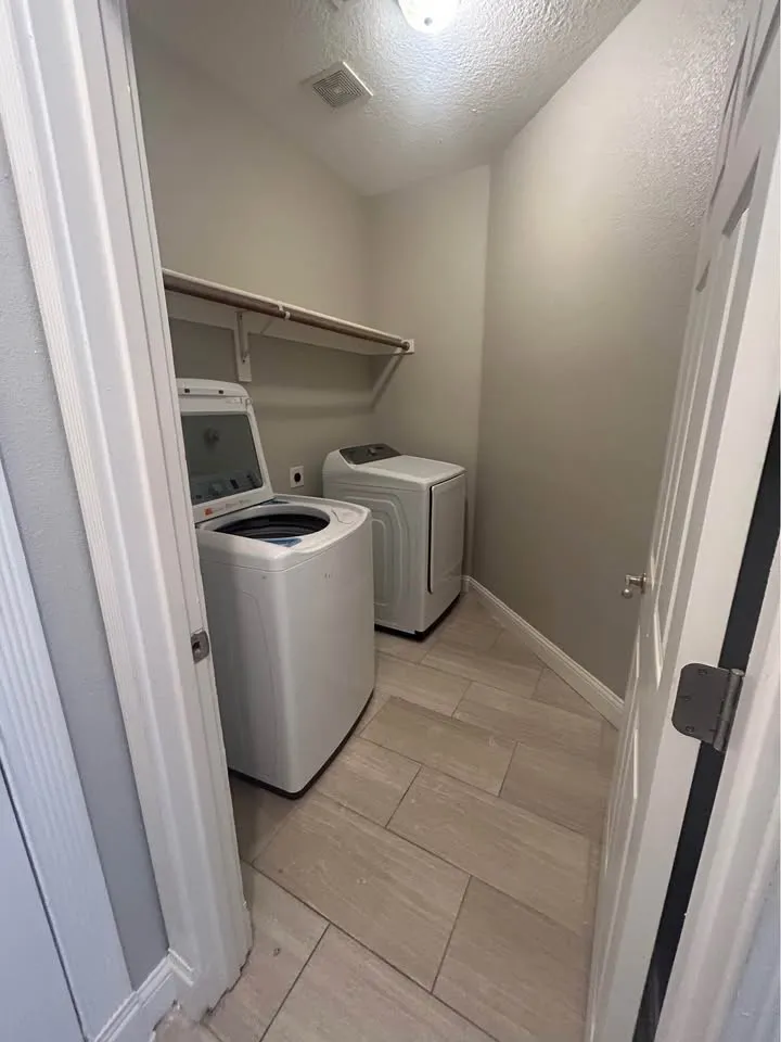 Single Family Residence For Rent in Collin County , 416 Cypress Hill Drive, Mc Kinney, Texas 75071, 4 Bedroom, 4 Bathroom, 3 Garage spaces, 2,886 Sqft, built in 2006, mls#21375065, Real Estate Agent in Mc Kinney, Homes For Rent in Collin county, Homes For Rent in Mc Kinney, Realtor in Mc Kinney Texas, Real Estate Brokerage Independent Realty Texas, Luminita Cordes Realtor