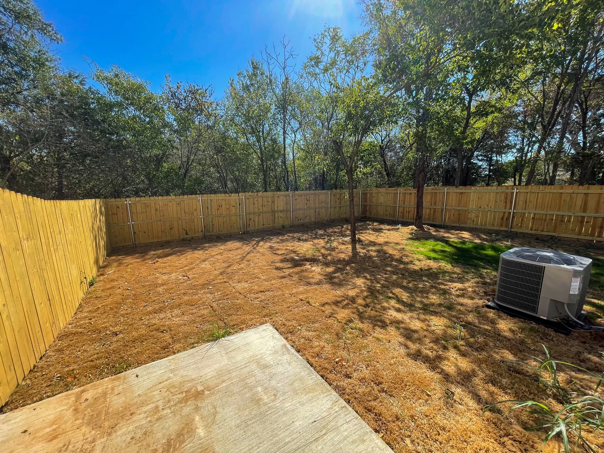 Duplex For Rent in Grayson County , 2624 S Fannin Avenue, Denison, Texas 75020, 3 Bedroom, 3 Bathroom, 1 Garage spaces, 1,322 Sqft, built in 2022, mls#21375071, Real Estate Agent in Denison, Homes For Rent in Grayson county, Homes For Rent in Denison, Realtor in Denison Texas, Real Estate Brokerage Independent Realty Texas, Luminita Cordes Realtor