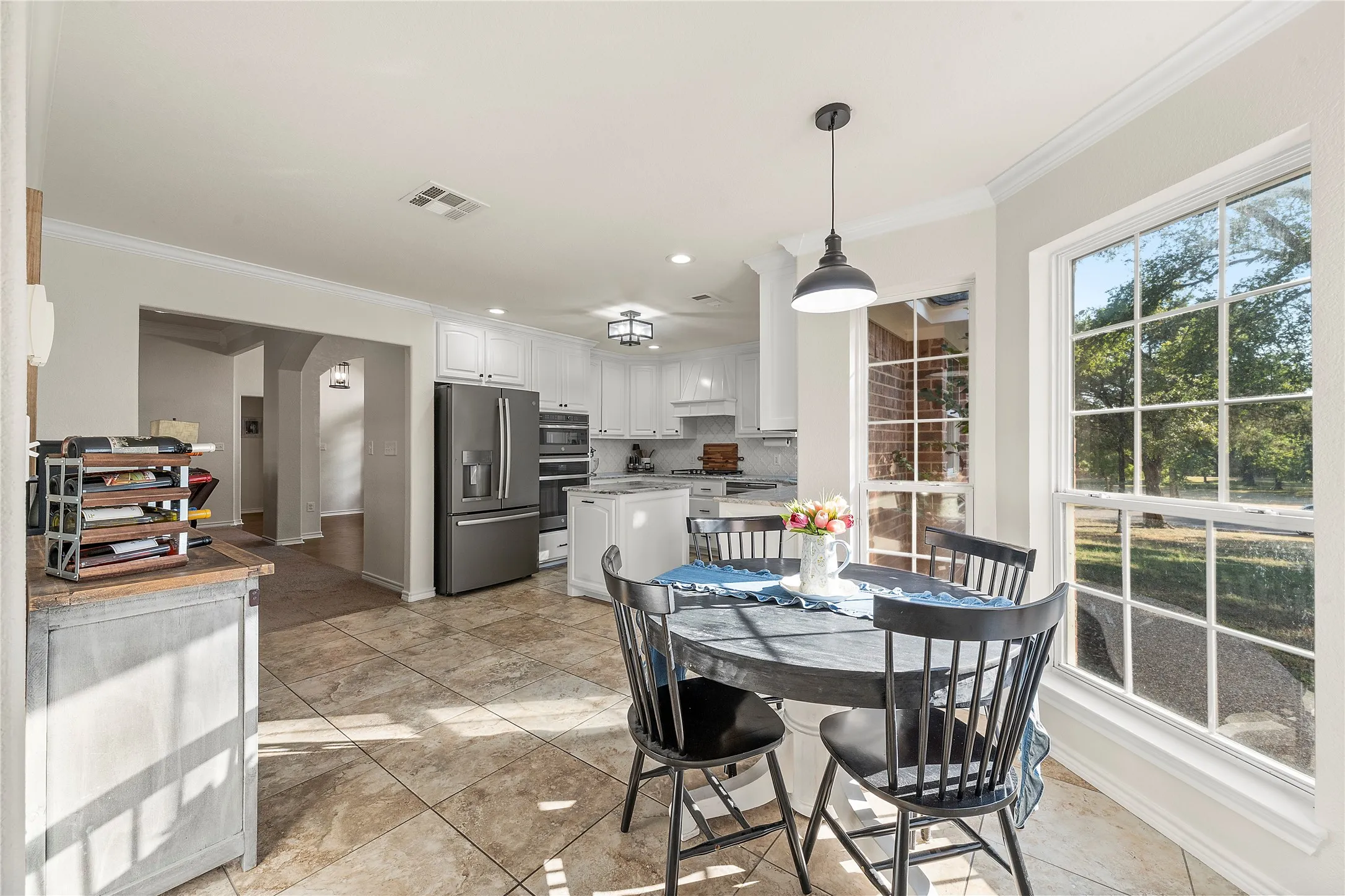Single Family Residence For Sale in Mc Lennan County , 700 Lost Hunters, China Spring, Texas 76633, 4 Bedroom, 3 Bathroom, 2 Garage spaces, 2,348 Sqft, built in 2005, mls#21374198, Real Estate Agent in China Spring, Homes For Sale in Mc Lennan county, Homes For Sale in China Spring, Realtor in China Spring Texas, Real Estate Brokerage Independent Realty Texas, Luminita Cordes Realtor