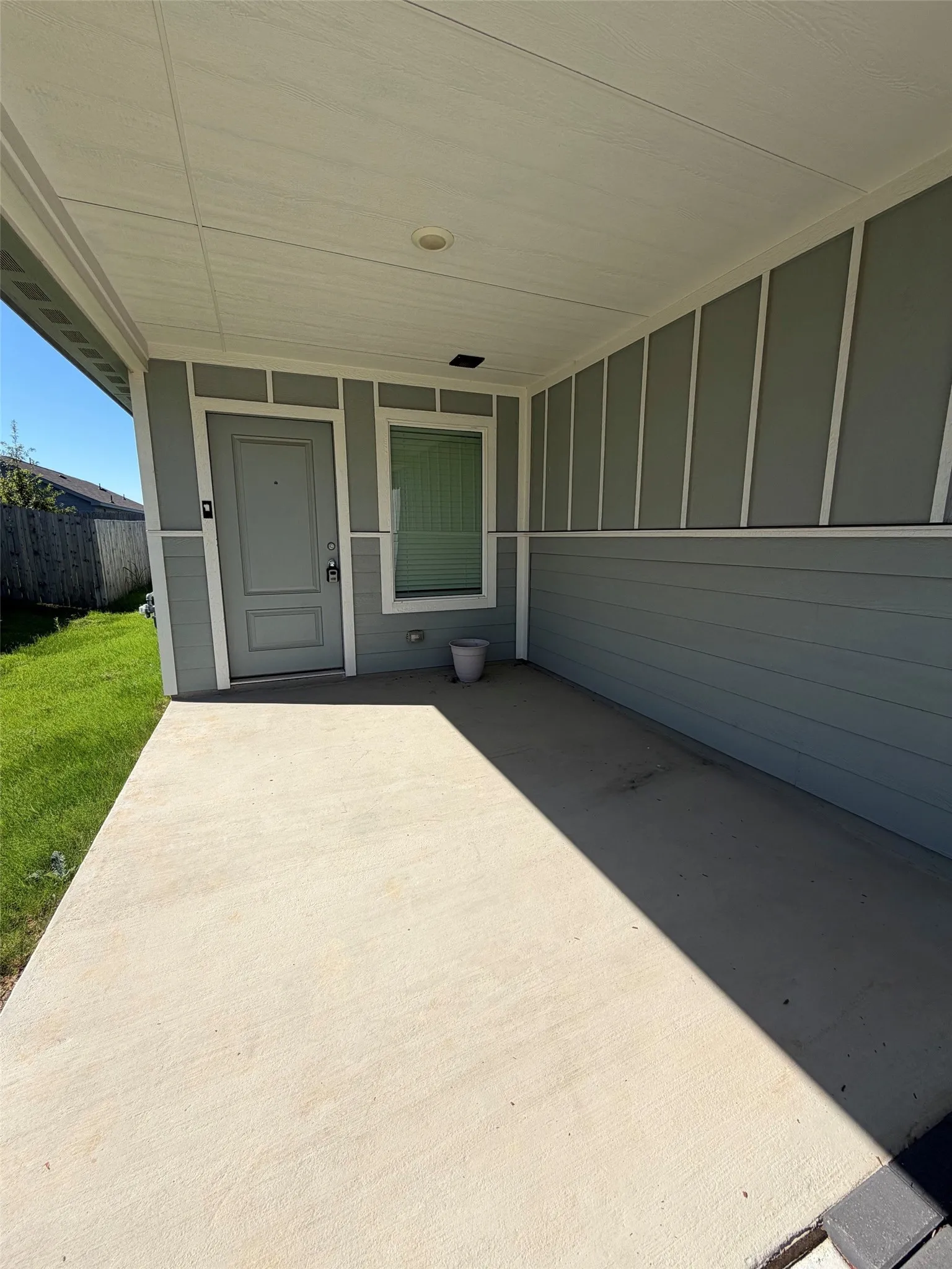 Single Family Residence For Rent in Wise County , 11719 Bone Spring Drive, Rhome, Texas 76078, 3 Bedroom, 2 Bathroom, 2 Garage spaces, 1,411 Sqft, built in 2024, mls#21375106, Real Estate Agent in Rhome, Homes For Rent in Wise county, Homes For Rent in Rhome, Realtor in Rhome Texas, Real Estate Brokerage Independent Realty Texas, Luminita Cordes Realtor