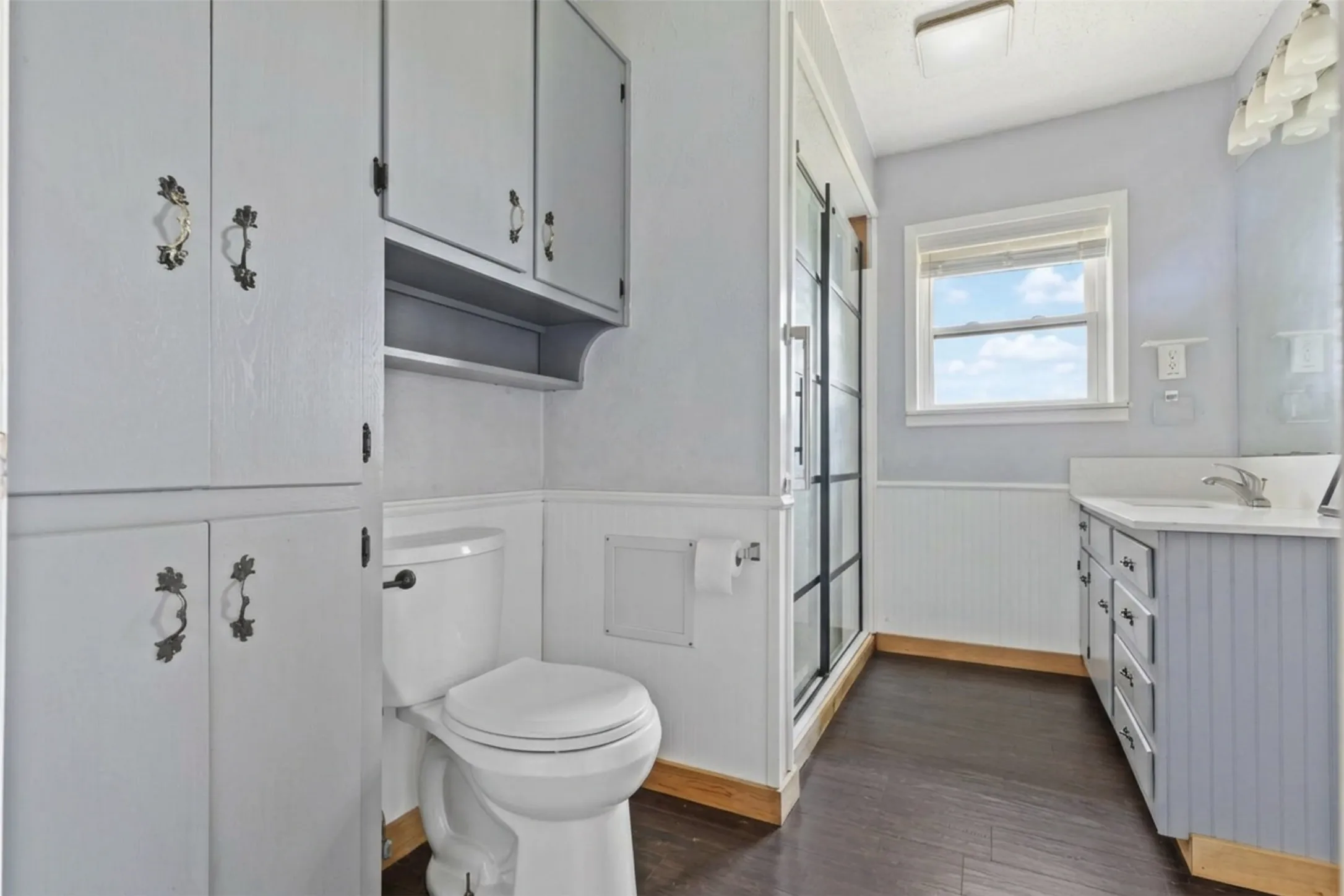 Single Family Residence For Sale in Fannin County , 5772 N State Highway 78, Bonham, Texas 75418, 3 Bedroom, 1 Bathroom, Garage spaces, 1,495 Sqft, built in 1967, mls#21375114, Real Estate Agent in Bonham, Homes For Sale in Fannin county, Homes For Sale in Bonham, Realtor in Bonham Texas, Real Estate Brokerage Independent Realty Texas, Luminita Cordes Realtor