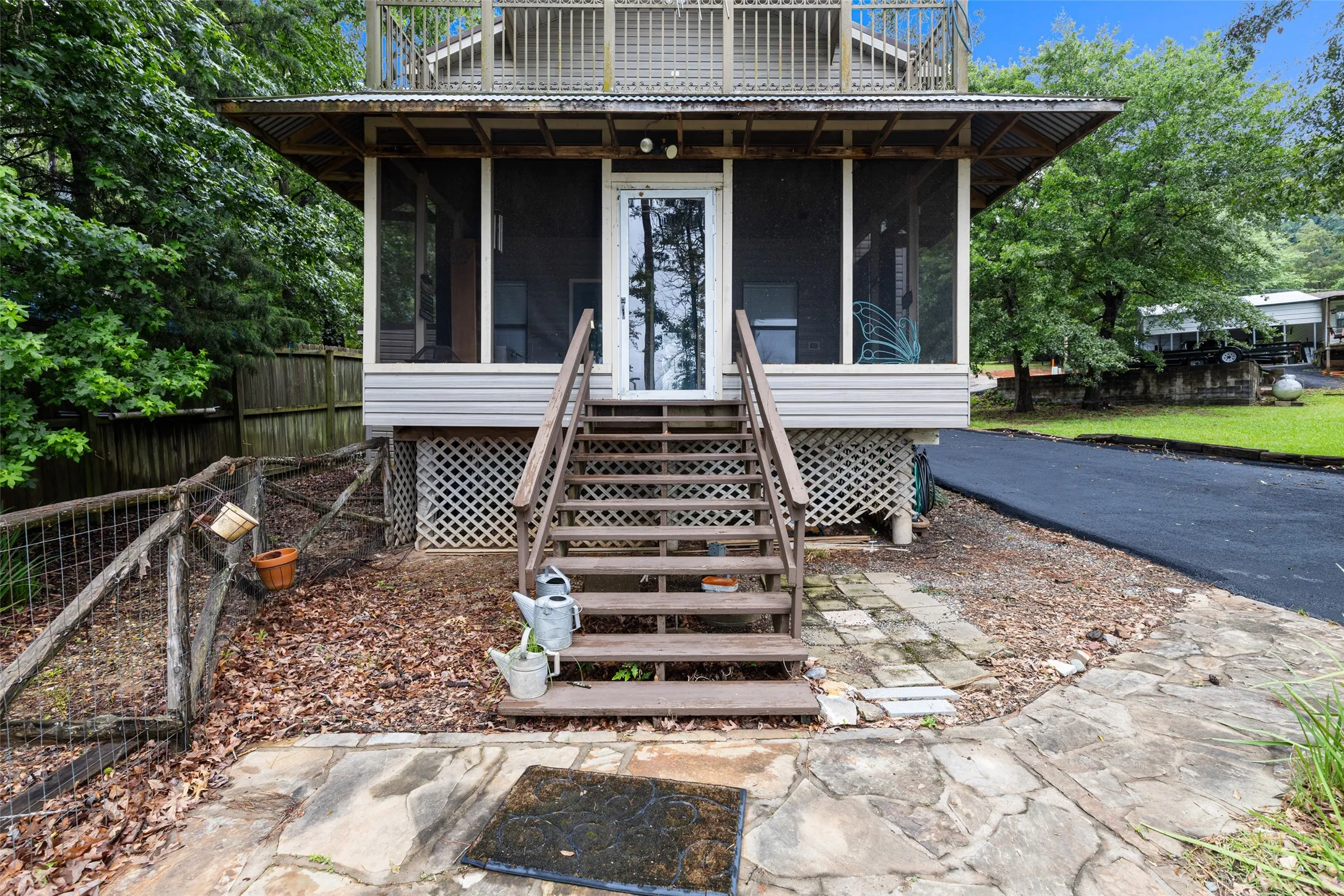 Single Family Residence For Sale in Marion County , 670 Redbud Drive, Avinger, Texas 75630, 2 Bedroom, 2 Bathroom, Garage spaces, 1,500 Sqft, built in 1999, mls#21374771, Real Estate Agent in Avinger, Homes For Sale in Marion county, Homes For Sale in Avinger, Realtor in Avinger Texas, Real Estate Brokerage Independent Realty Texas, Luminita Cordes Realtor