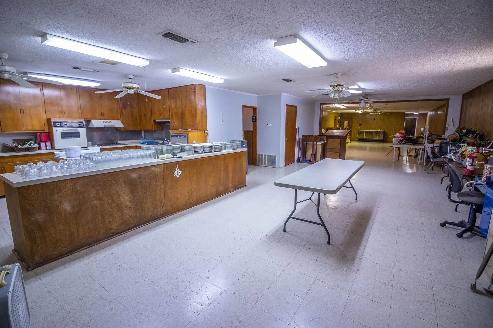 Business For Sale in Henderson County , 402 Legendary Lane, Gun Barrel City, Texas 75156, 0, 0, Garage spaces, 0 Sqft, built in 1975, mls#21375102, Real Estate Agent in Gun Barrel City, Homes For Sale in Henderson county, Homes For Sale in Gun Barrel City, Realtor in Gun Barrel City Texas, Real Estate Brokerage Independent Realty Texas, Luminita Cordes Realtor