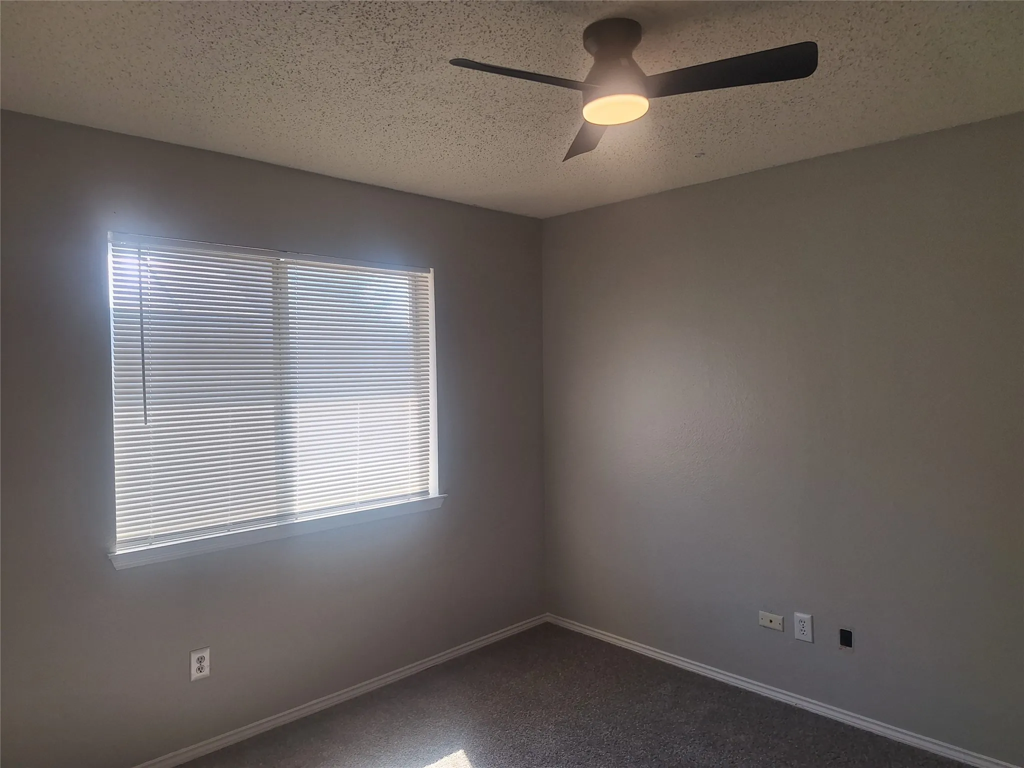 Single Family Residence For Rent in Tarrant County , 3516 Paladin Place, Fort Worth, Texas 76137, 3 Bedroom, 2 Bathroom, 2 Garage spaces, 1,859 Sqft, built in 1998, mls#21375067, Real Estate Agent in Fort Worth, Homes For Rent in Tarrant county, Homes For Rent in Fort Worth, Realtor in Fort Worth Texas, Real Estate Brokerage Independent Realty Texas, Luminita Cordes Realtor