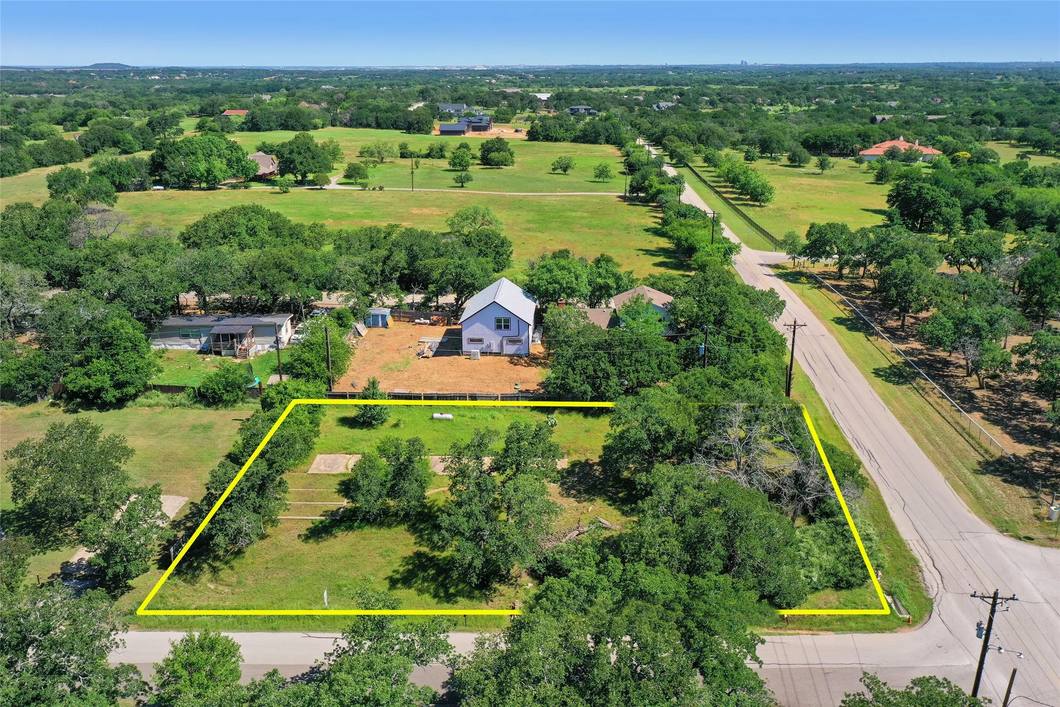 Unimproved Land For Sale in Denton County , 1102 Maple Drive, Bartonville, Texas 76226, 0, 0, Garage spaces, 0 Sqft, built in 0, mls#21375079, Real Estate Agent in Bartonville, Homes For Sale in Denton county, Homes For Sale in Bartonville, Realtor in Bartonville Texas, Real Estate Brokerage Independent Realty Texas, Luminita Cordes Realtor