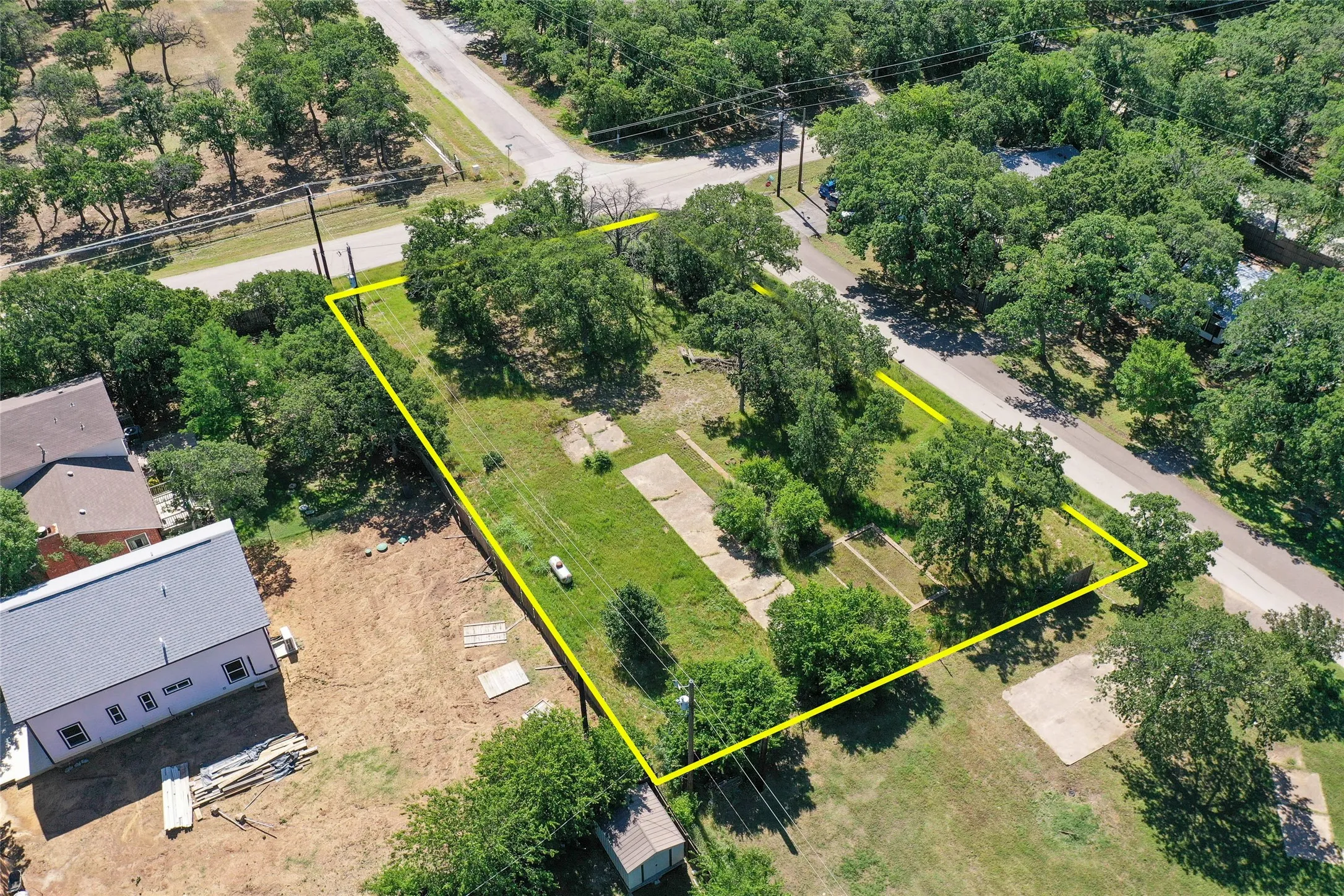 Unimproved Land For Sale in Denton County , 1102 Maple Drive, Bartonville, Texas 76226, 0, 0, Garage spaces, 0 Sqft, built in 0, mls#21375079, Real Estate Agent in Bartonville, Homes For Sale in Denton county, Homes For Sale in Bartonville, Realtor in Bartonville Texas, Real Estate Brokerage Independent Realty Texas, Luminita Cordes Realtor