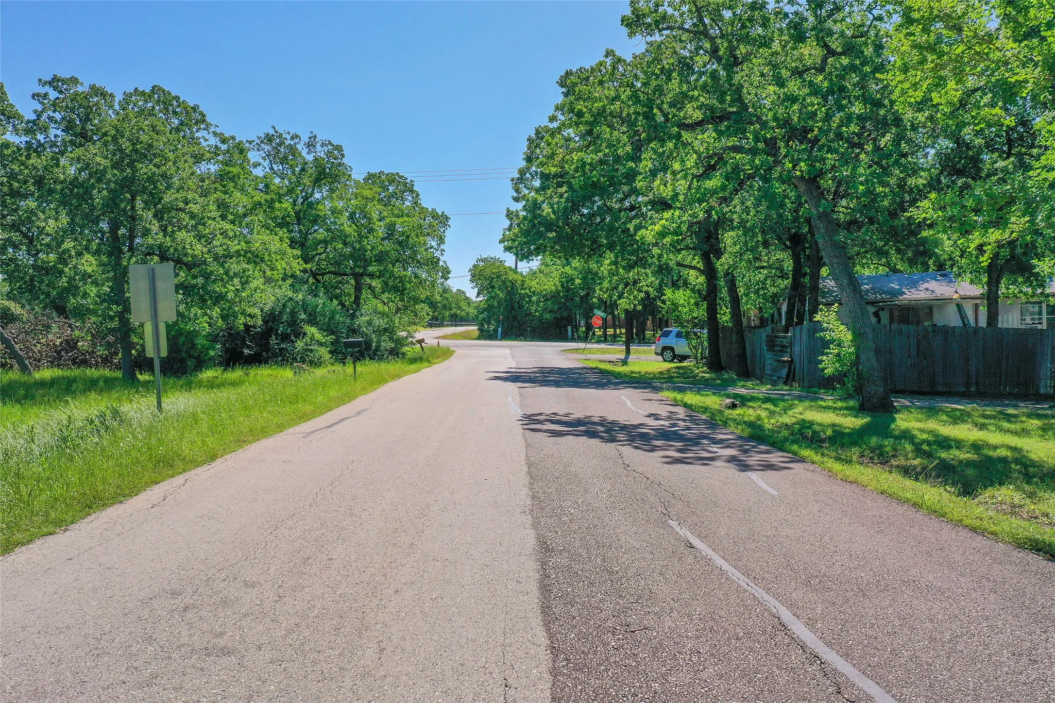 Unimproved Land For Sale in Denton County , 1102 Maple Drive, Bartonville, Texas 76226, 0, 0, Garage spaces, 0 Sqft, built in 0, mls#21375079, Real Estate Agent in Bartonville, Homes For Sale in Denton county, Homes For Sale in Bartonville, Realtor in Bartonville Texas, Real Estate Brokerage Independent Realty Texas, Luminita Cordes Realtor