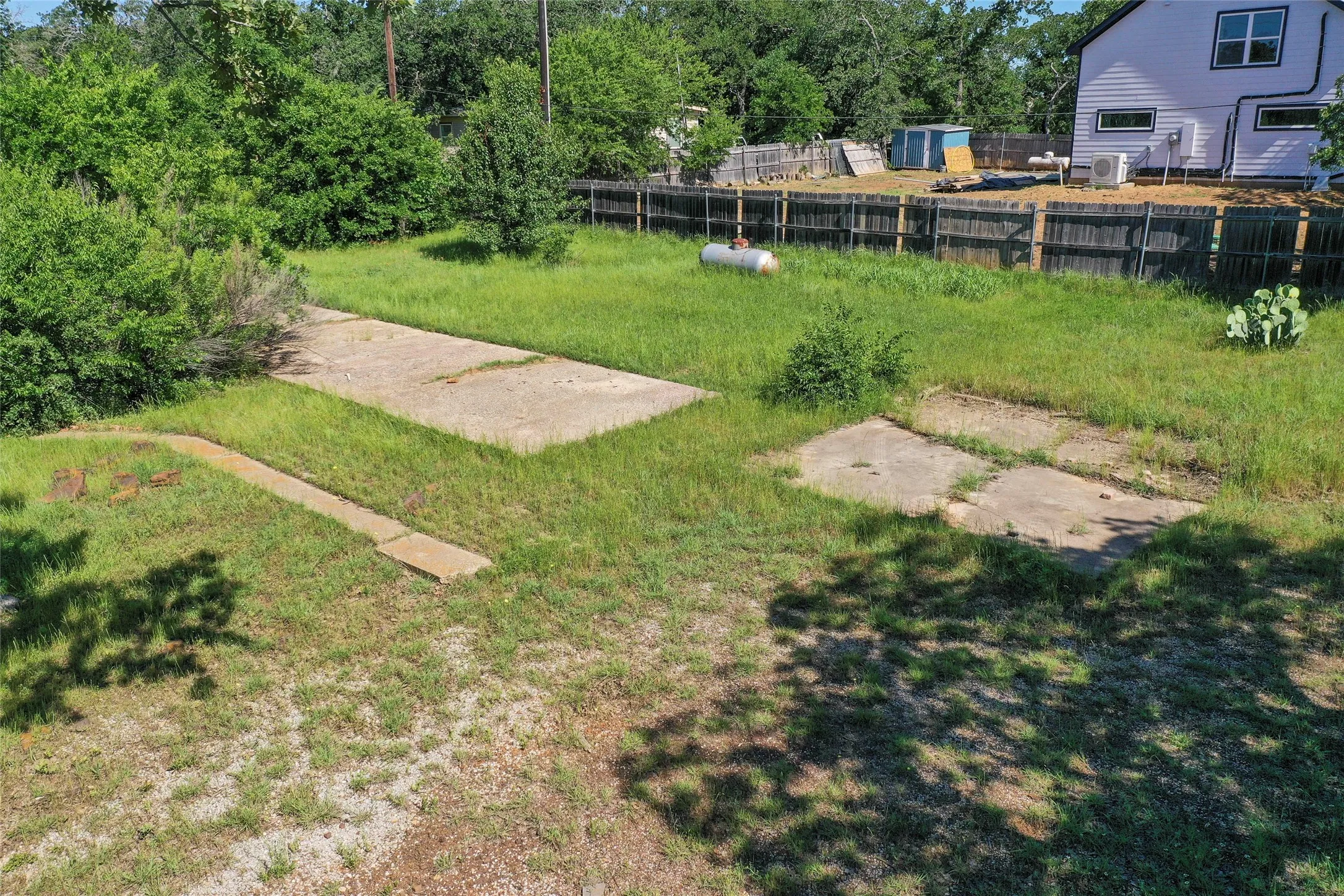 Unimproved Land For Sale in Denton County , 1102 Maple Drive, Bartonville, Texas 76226, 0, 0, Garage spaces, 0 Sqft, built in 0, mls#21375079, Real Estate Agent in Bartonville, Homes For Sale in Denton county, Homes For Sale in Bartonville, Realtor in Bartonville Texas, Real Estate Brokerage Independent Realty Texas, Luminita Cordes Realtor