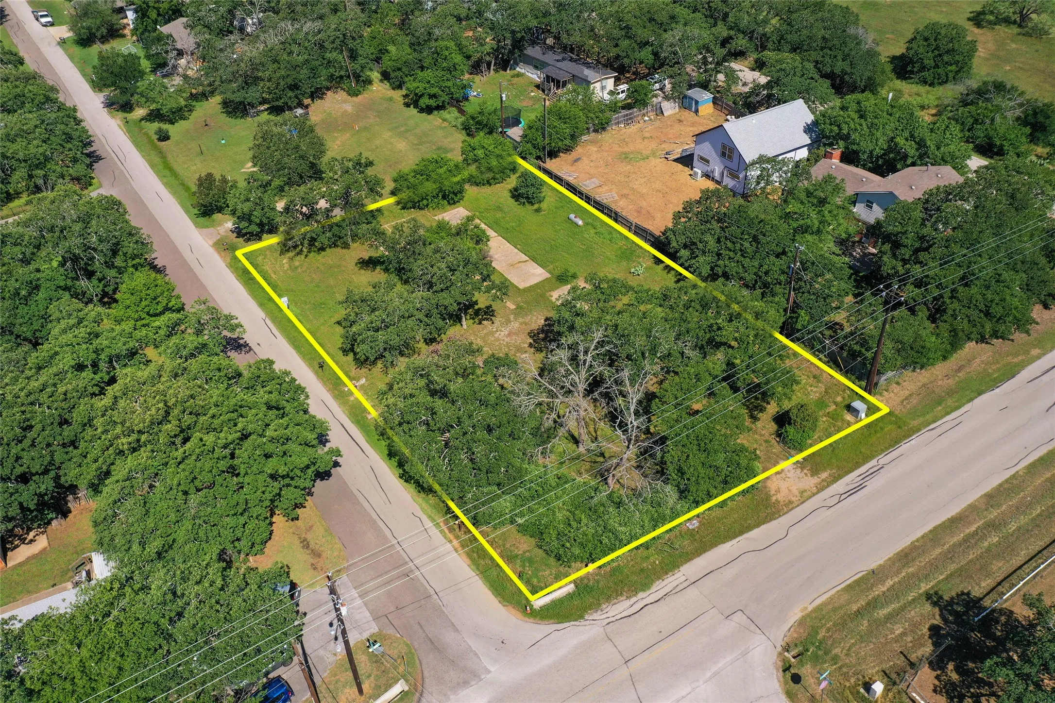 Unimproved Land For Sale in Denton County , 1102 Maple Drive, Bartonville, Texas 76226, 0, 0, Garage spaces, 0 Sqft, built in 0, mls#21375079, Real Estate Agent in Bartonville, Homes For Sale in Denton county, Homes For Sale in Bartonville, Realtor in Bartonville Texas, Real Estate Brokerage Independent Realty Texas, Luminita Cordes Realtor