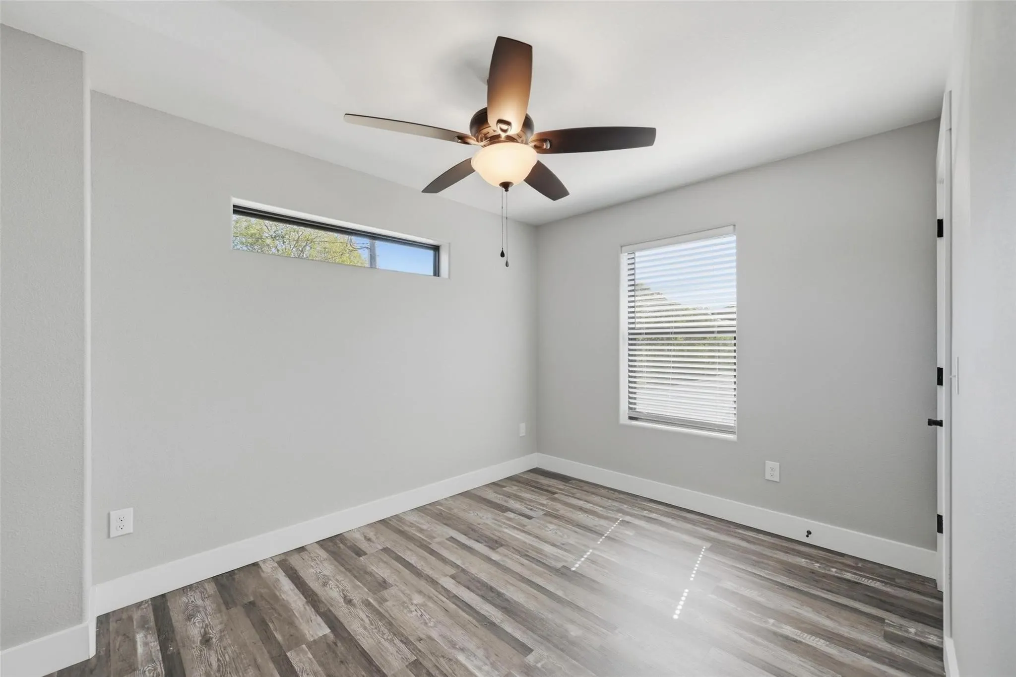 Duplex For Sale in Grayson County , 1309 S 5th Avenue, Denison, Texas 75021, 6 Bedroom, 6 Bathroom, Garage spaces, 0 Sqft, built in 2022, mls#21375146, Real Estate Agent in Denison, Homes For Sale in Grayson county, Homes For Sale in Denison, Realtor in Denison Texas, Real Estate Brokerage Independent Realty Texas, Luminita Cordes Realtor