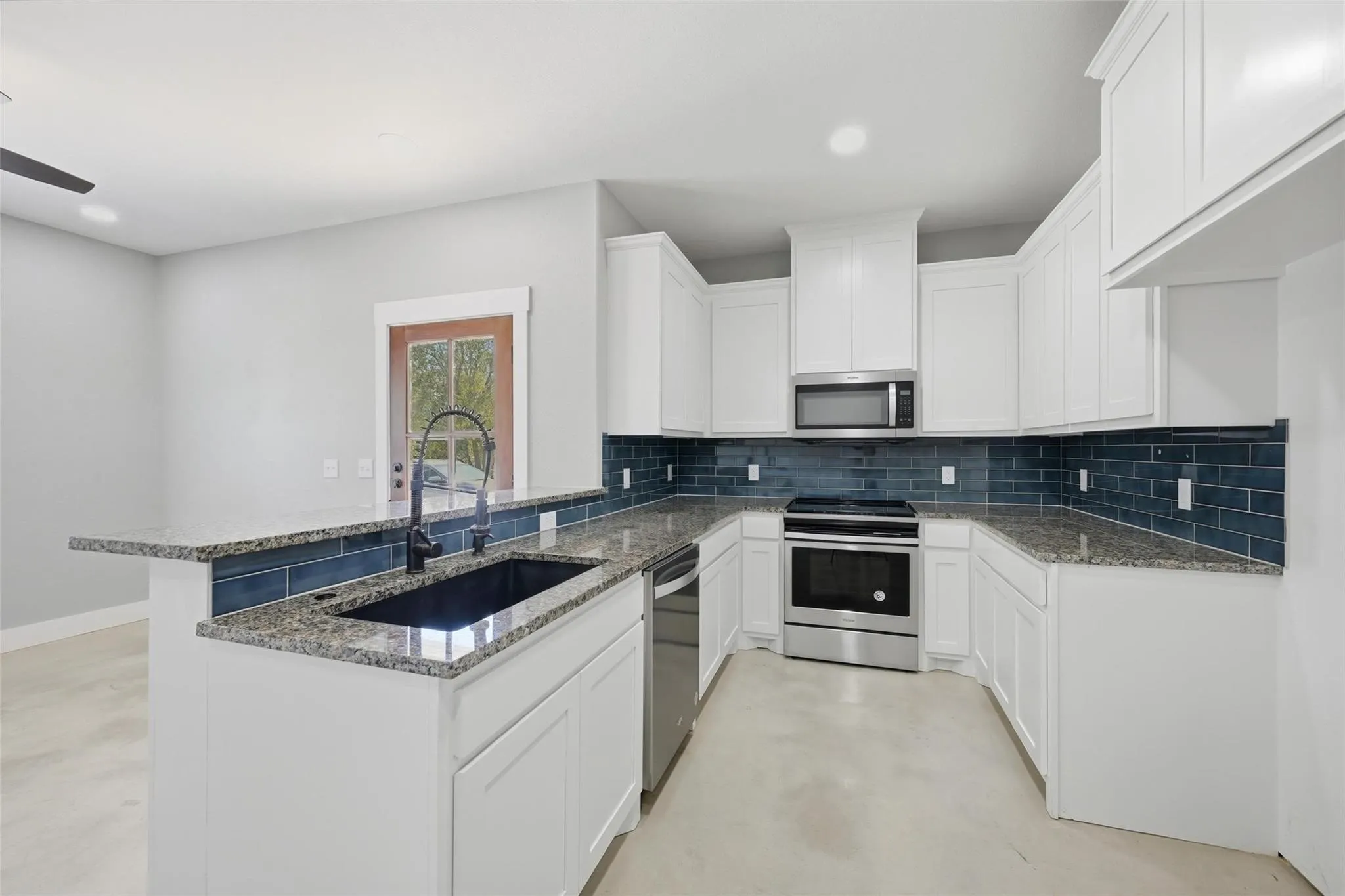 Duplex For Sale in Grayson County , 1309 S 5th Avenue, Denison, Texas 75021, 6 Bedroom, 6 Bathroom, Garage spaces, 0 Sqft, built in 2022, mls#21375146, Real Estate Agent in Denison, Homes For Sale in Grayson county, Homes For Sale in Denison, Realtor in Denison Texas, Real Estate Brokerage Independent Realty Texas, Luminita Cordes Realtor