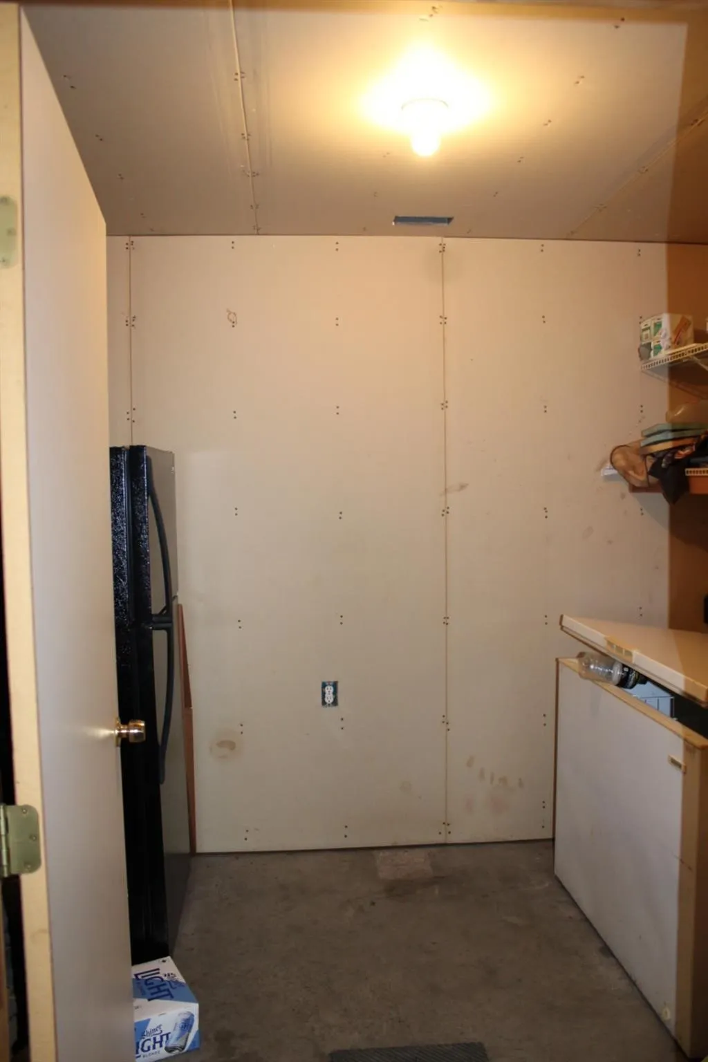 Laundry area inside shop