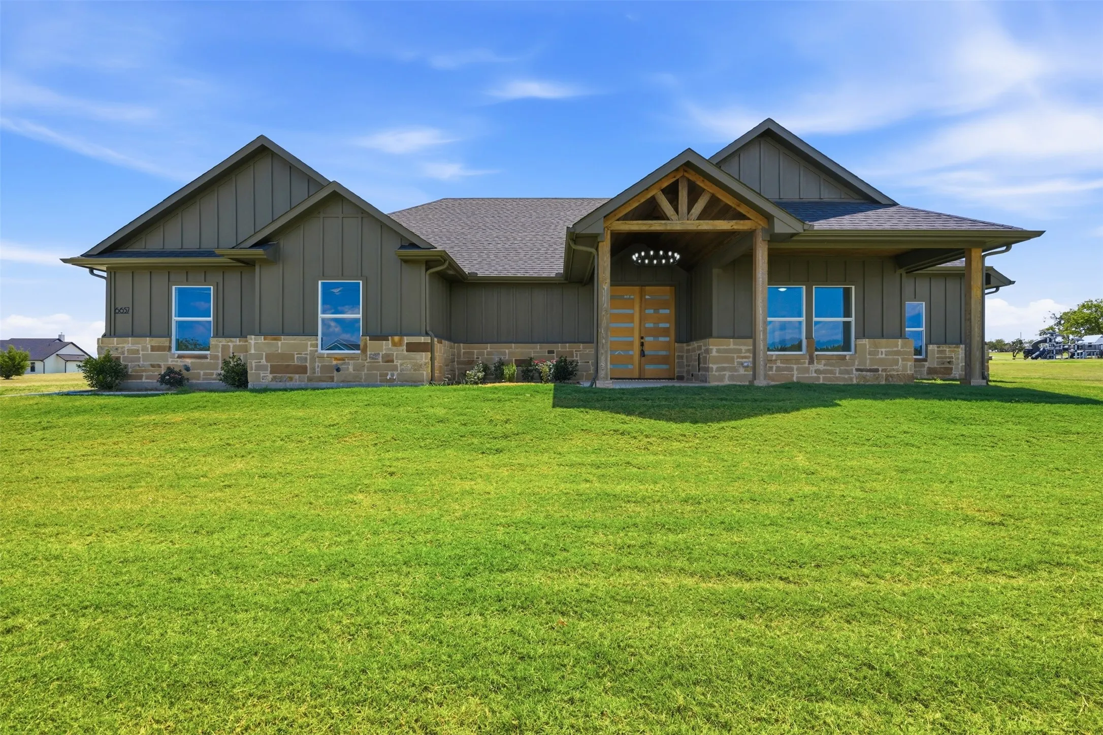 Single Family Residence For Sale in Johnson County , 6657 Buffalo Ridge Circle, Godley, Texas 76044, 4 Bedroom, 3 Bathroom, 2 Garage spaces, 2,353 Sqft, built in 2024, mls#21375154, Real Estate Agent in Godley, Homes For Sale in Johnson county, Homes For Sale in Godley, Realtor in Godley Texas, Real Estate Brokerage Independent Realty Texas, Luminita Cordes Realtor