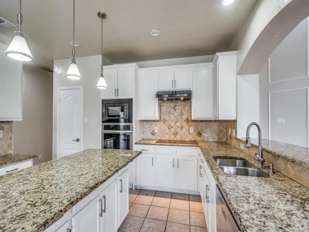 Single Family Residence For Rent in Collin County , 4612 Old Pond Drive, Plano, Texas 75024, 4 Bedroom, 4 Bathroom, 3 Garage spaces, 3,501 Sqft, built in 1997, mls#21375100, Real Estate Agent in Plano, Homes For Rent in Collin county, Homes For Rent in Plano, Realtor in Plano Texas, Real Estate Brokerage Independent Realty Texas, Luminita Cordes Realtor