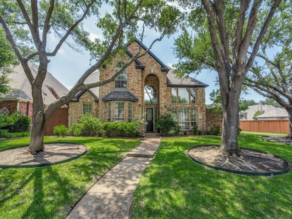 Single Family Residence For Rent in Collin County , 4612 Old Pond Drive, Plano, Texas 75024, 4 Bedroom, 4 Bathroom, 3 Garage spaces, 3,501 Sqft, built in 1997, mls#21375100, Real Estate Agent in Plano, Homes For Rent in Collin county, Homes For Rent in Plano, Realtor in Plano Texas, Real Estate Brokerage Independent Realty Texas, Luminita Cordes Realtor