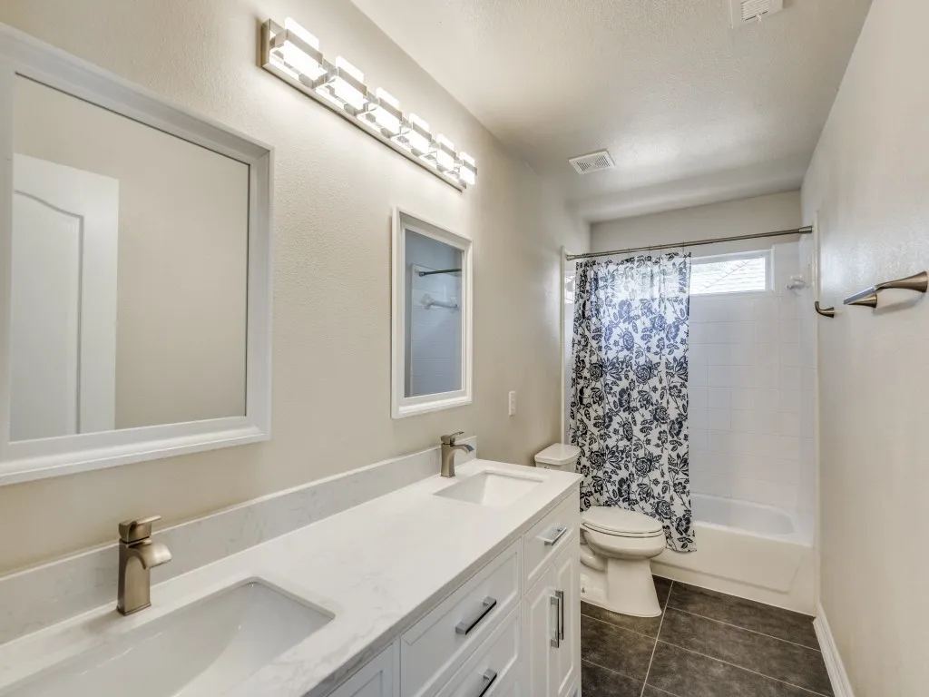 Single Family Residence For Rent in Collin County , 4612 Old Pond Drive, Plano, Texas 75024, 4 Bedroom, 4 Bathroom, 3 Garage spaces, 3,501 Sqft, built in 1997, mls#21375100, Real Estate Agent in Plano, Homes For Rent in Collin county, Homes For Rent in Plano, Realtor in Plano Texas, Real Estate Brokerage Independent Realty Texas, Luminita Cordes Realtor