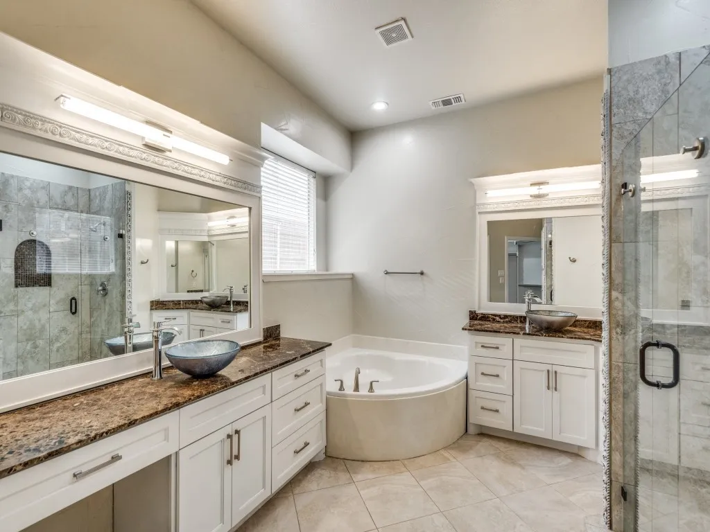 Single Family Residence For Rent in Collin County , 4612 Old Pond Drive, Plano, Texas 75024, 4 Bedroom, 4 Bathroom, 3 Garage spaces, 3,501 Sqft, built in 1997, mls#21375100, Real Estate Agent in Plano, Homes For Rent in Collin county, Homes For Rent in Plano, Realtor in Plano Texas, Real Estate Brokerage Independent Realty Texas, Luminita Cordes Realtor